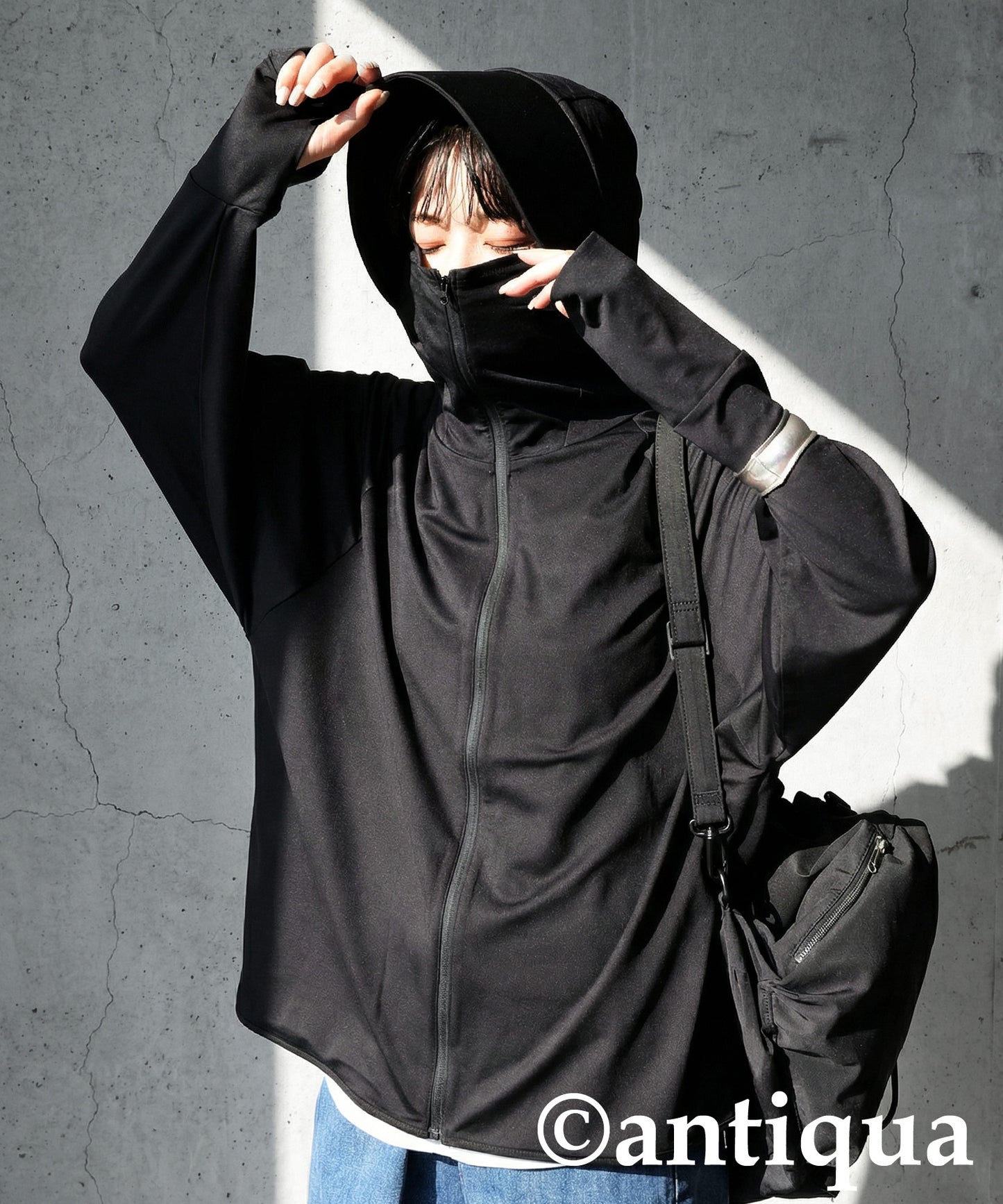 UV-Cut Hooded Rash Guard With Cooling Effect Ladies