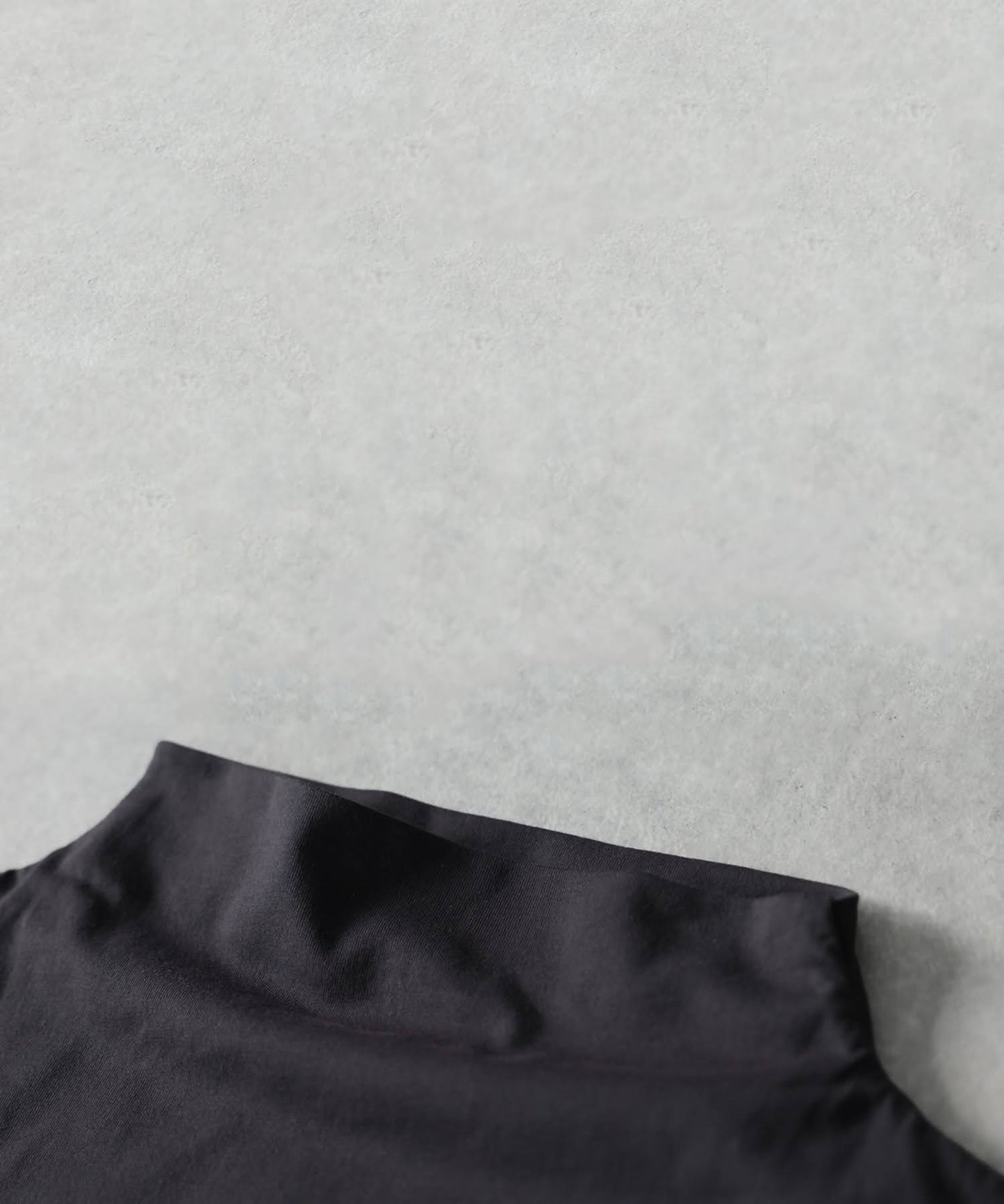 100% Cotton Sweat-Proof High Neck Top Ladies