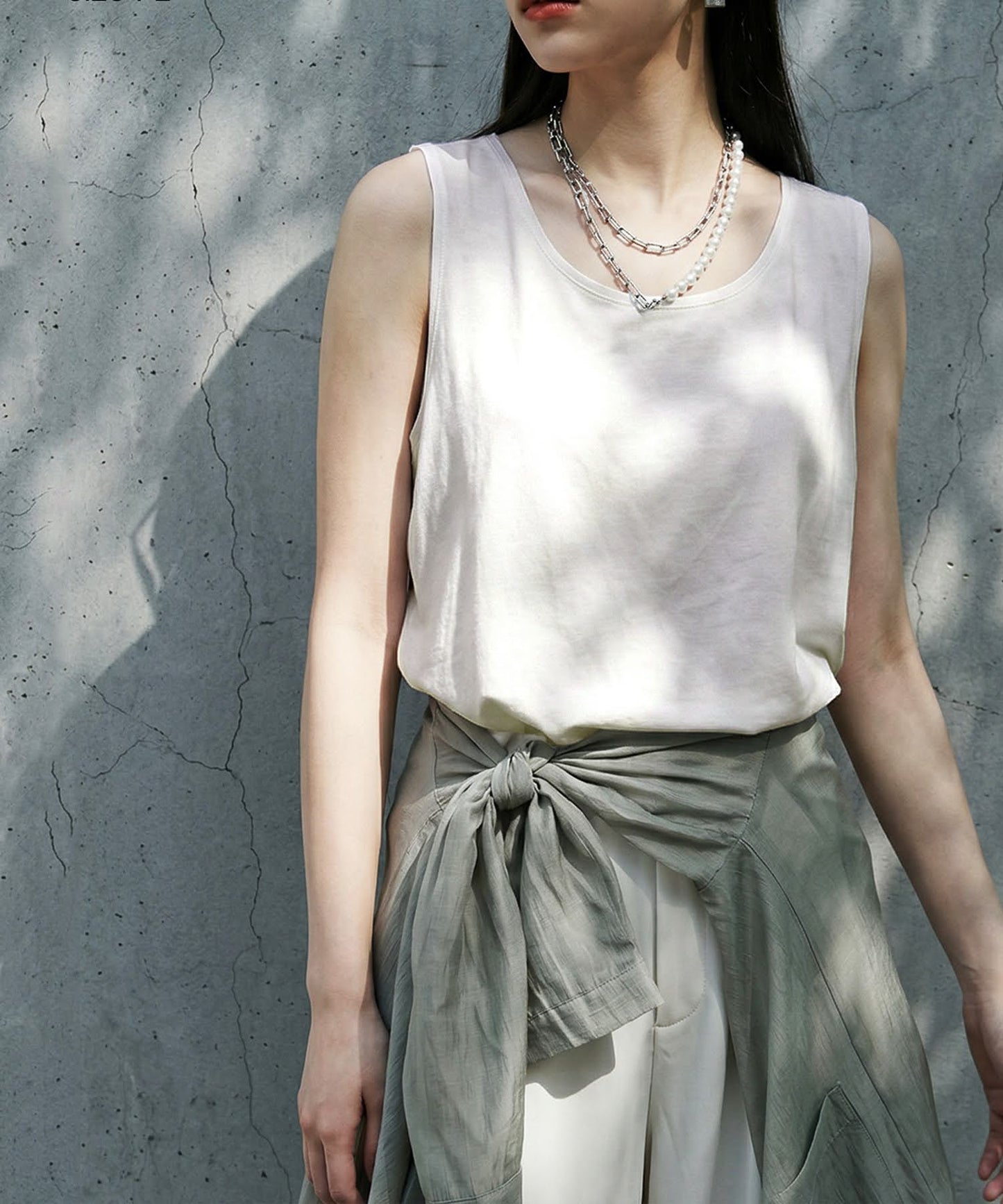 100% Cotton, Sweat Stain Resistant, Plain U-Neck Tank Top Ladies