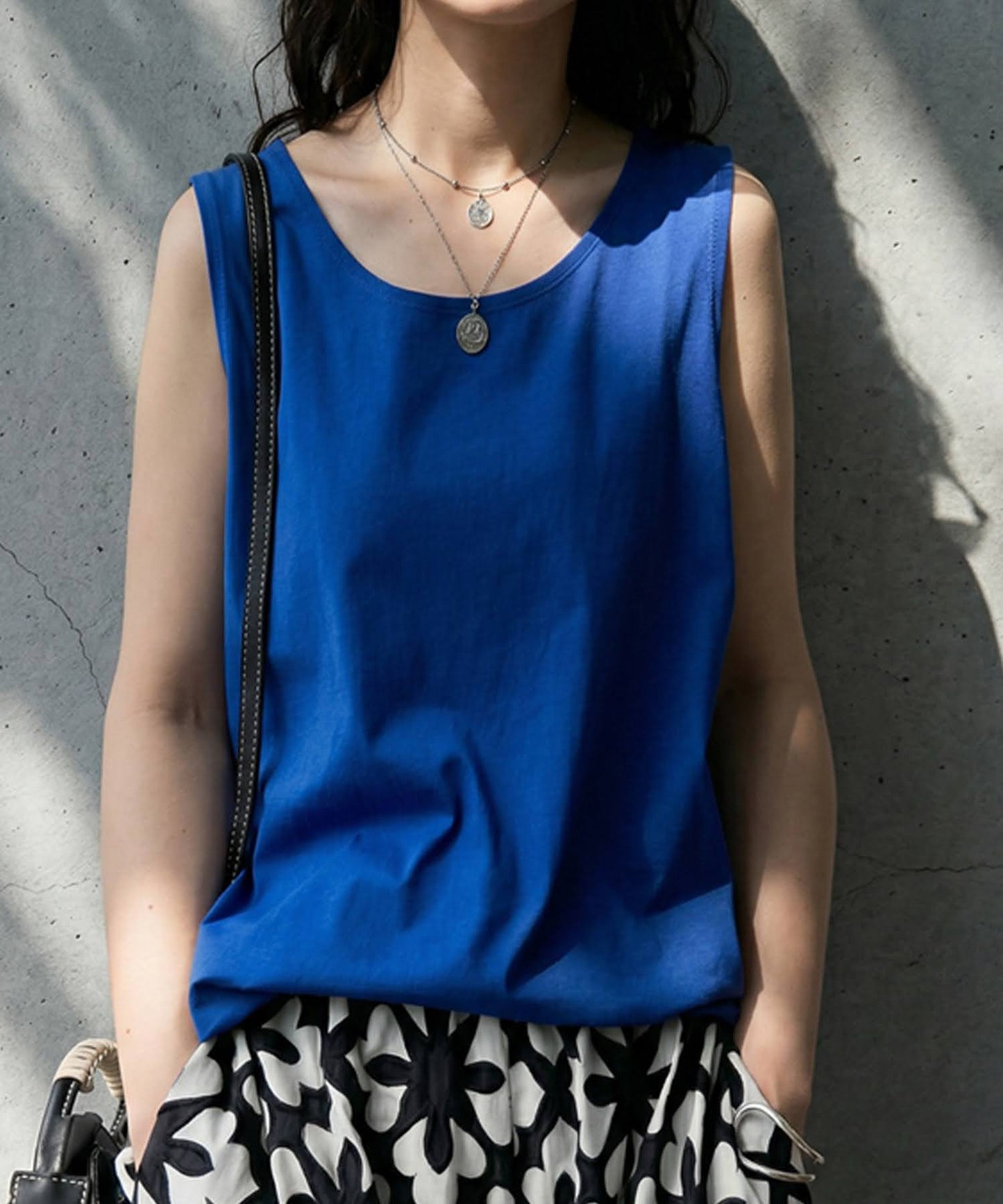 100% Cotton, Sweat Stain Resistant, Plain U-Neck Tank Top Ladies