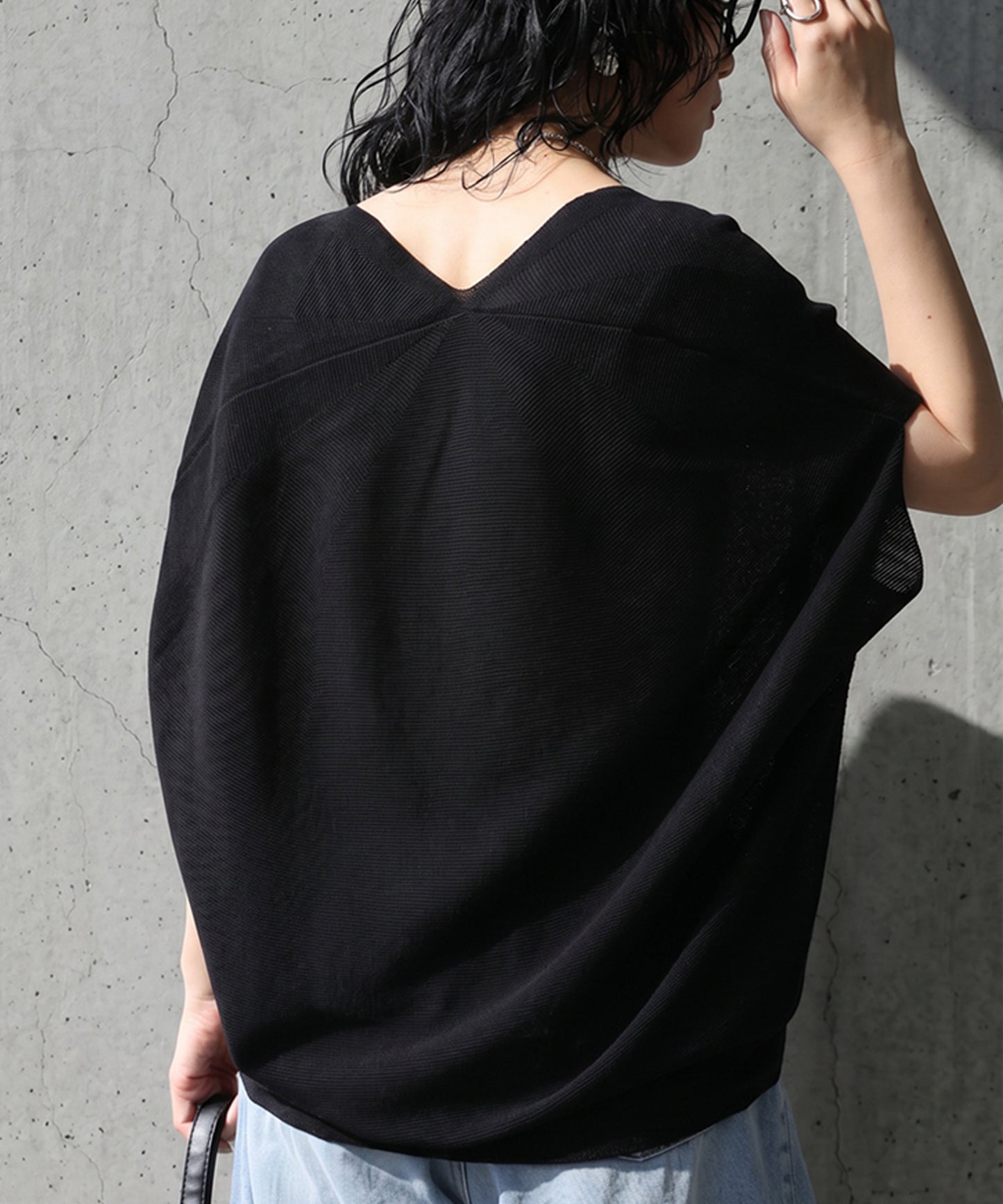 V-Neck Short-Sleeved Dolman Knit Ladies