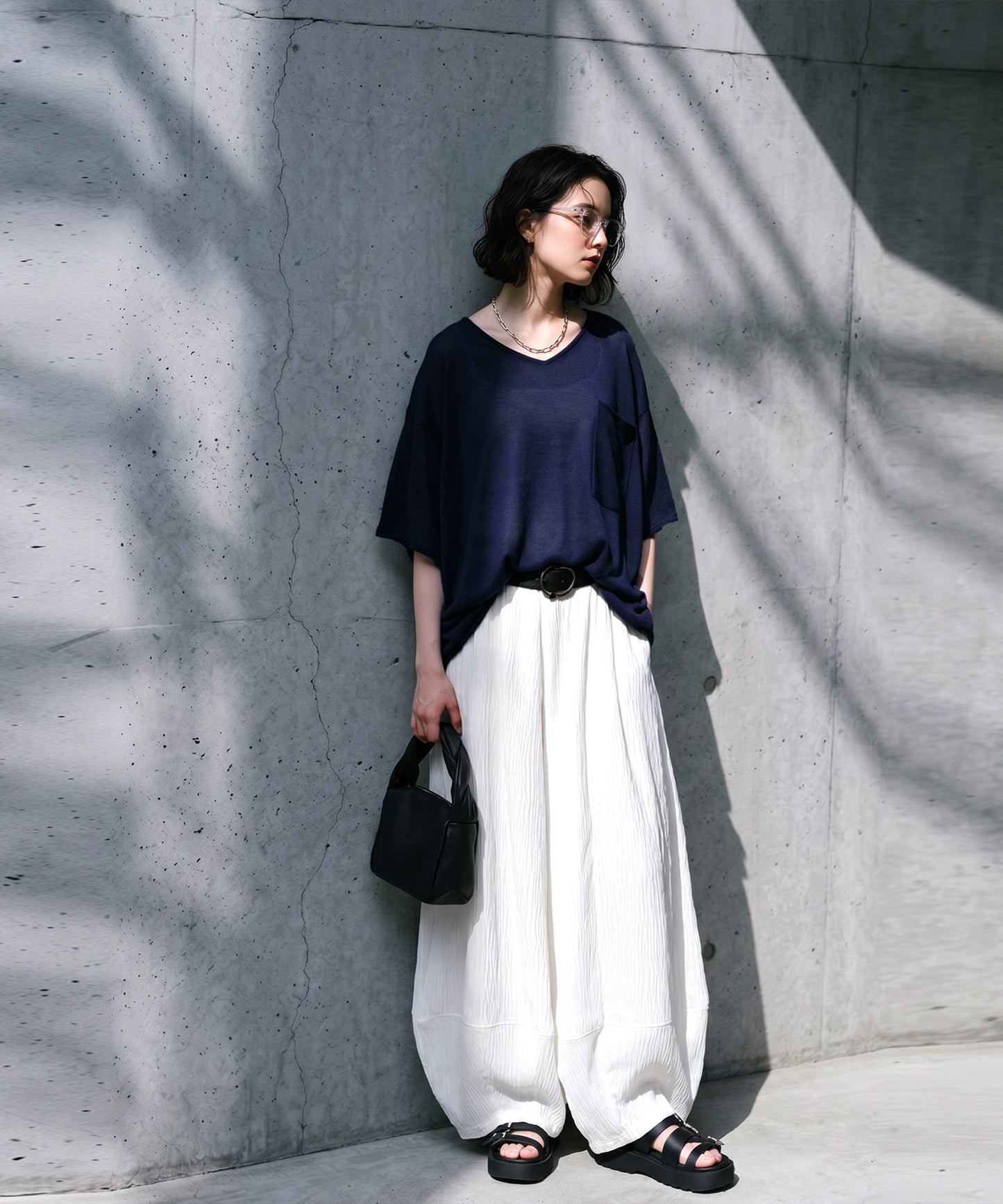 V-Neck Sheer Knit T-Shirt Ladies