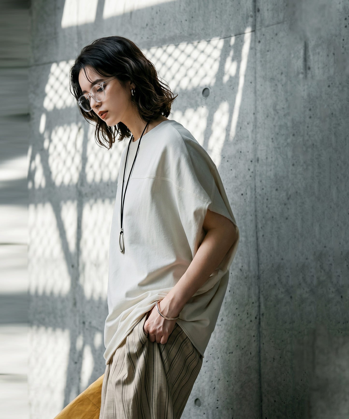 100% Cotton Short-Sleeve Plain Crew Neck Cut And Sewn Top Ladies