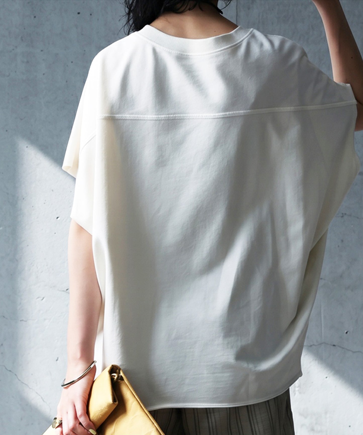 100% Cotton Short-Sleeve Plain Crew Neck Cut And Sewn Top Ladies