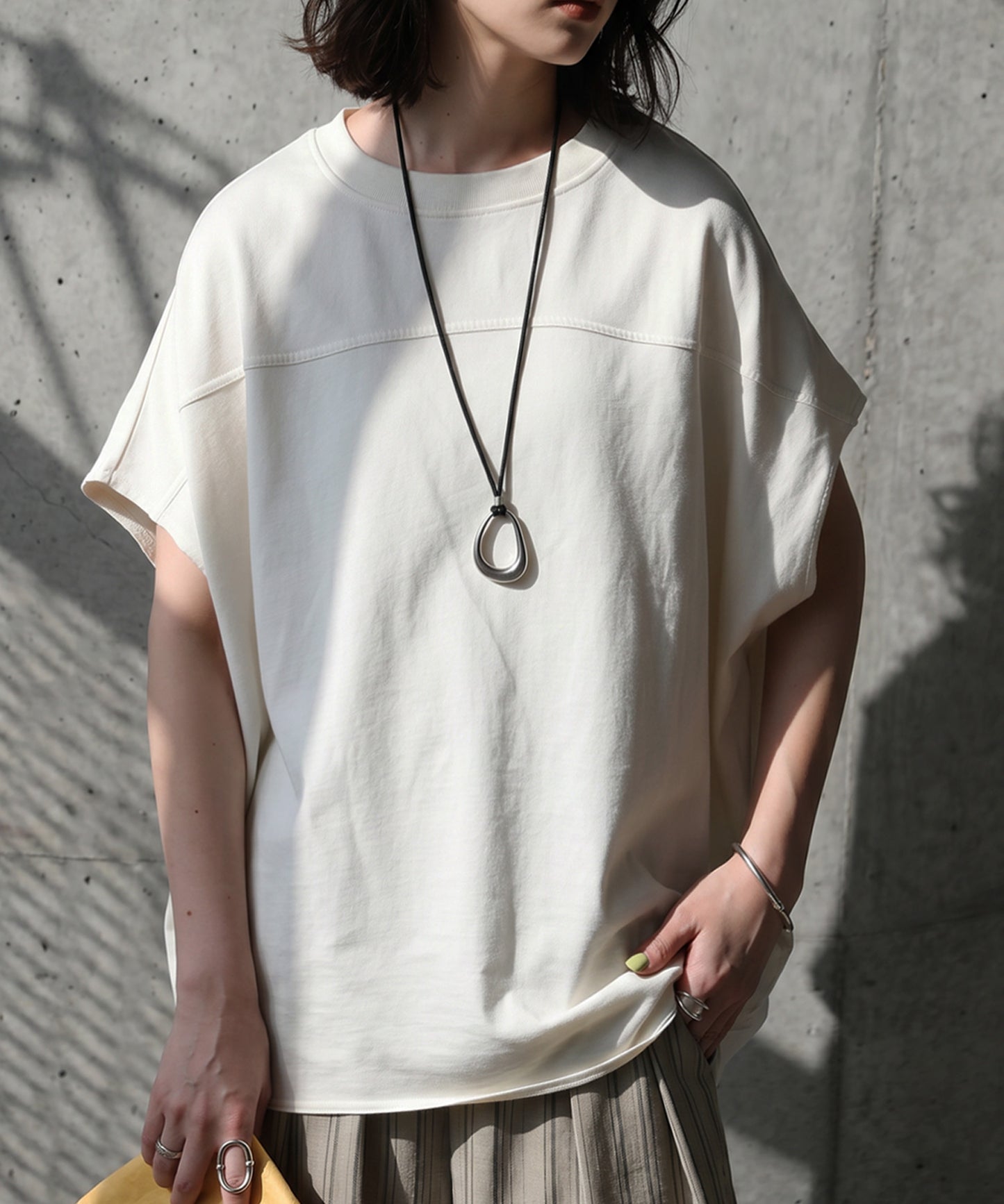 100% Cotton Short-Sleeve Plain Crew Neck Cut And Sewn Top Ladies