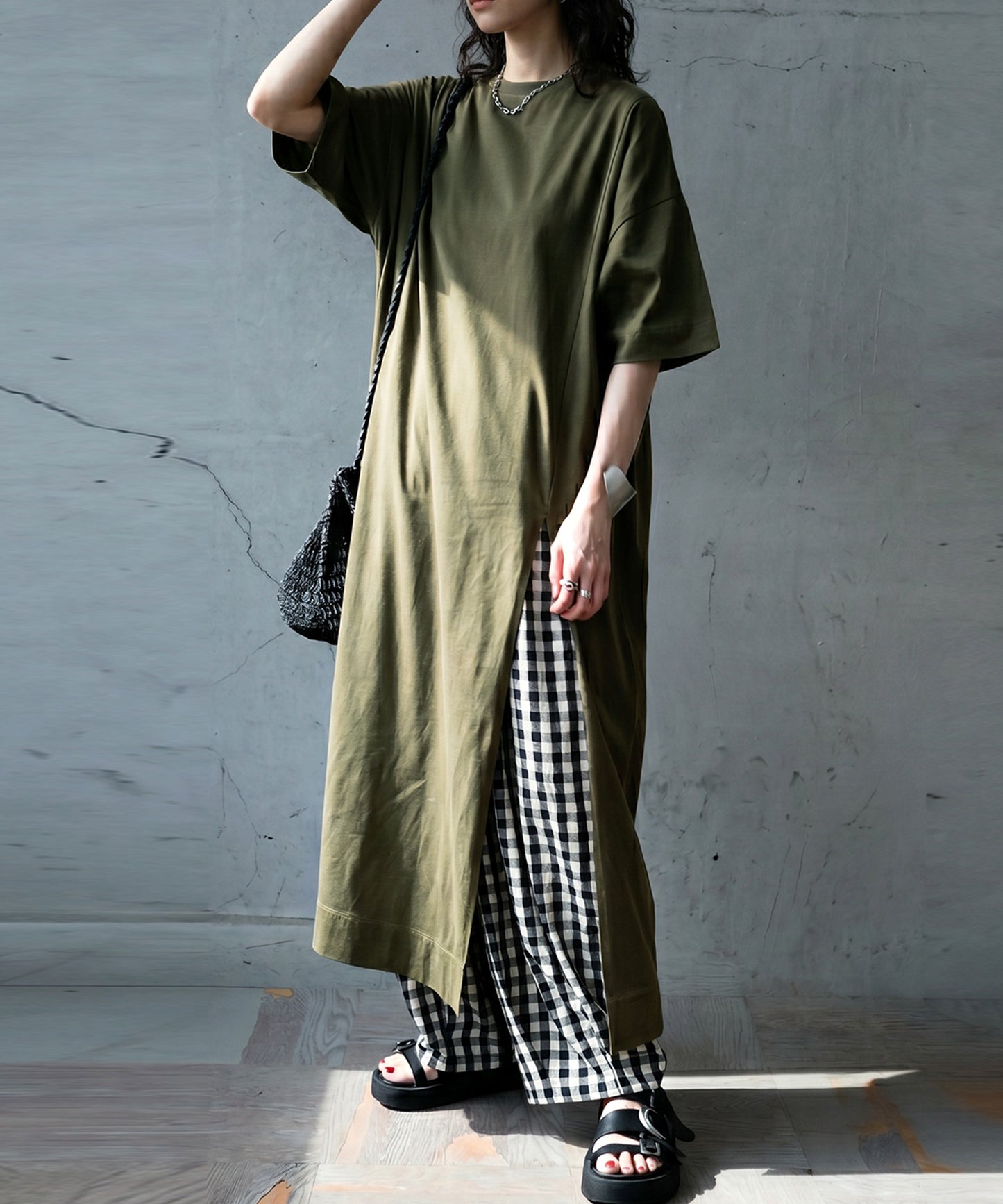 Sweat-Stain Resistant 100% Cotton Crew Neck Long Dress Ladies