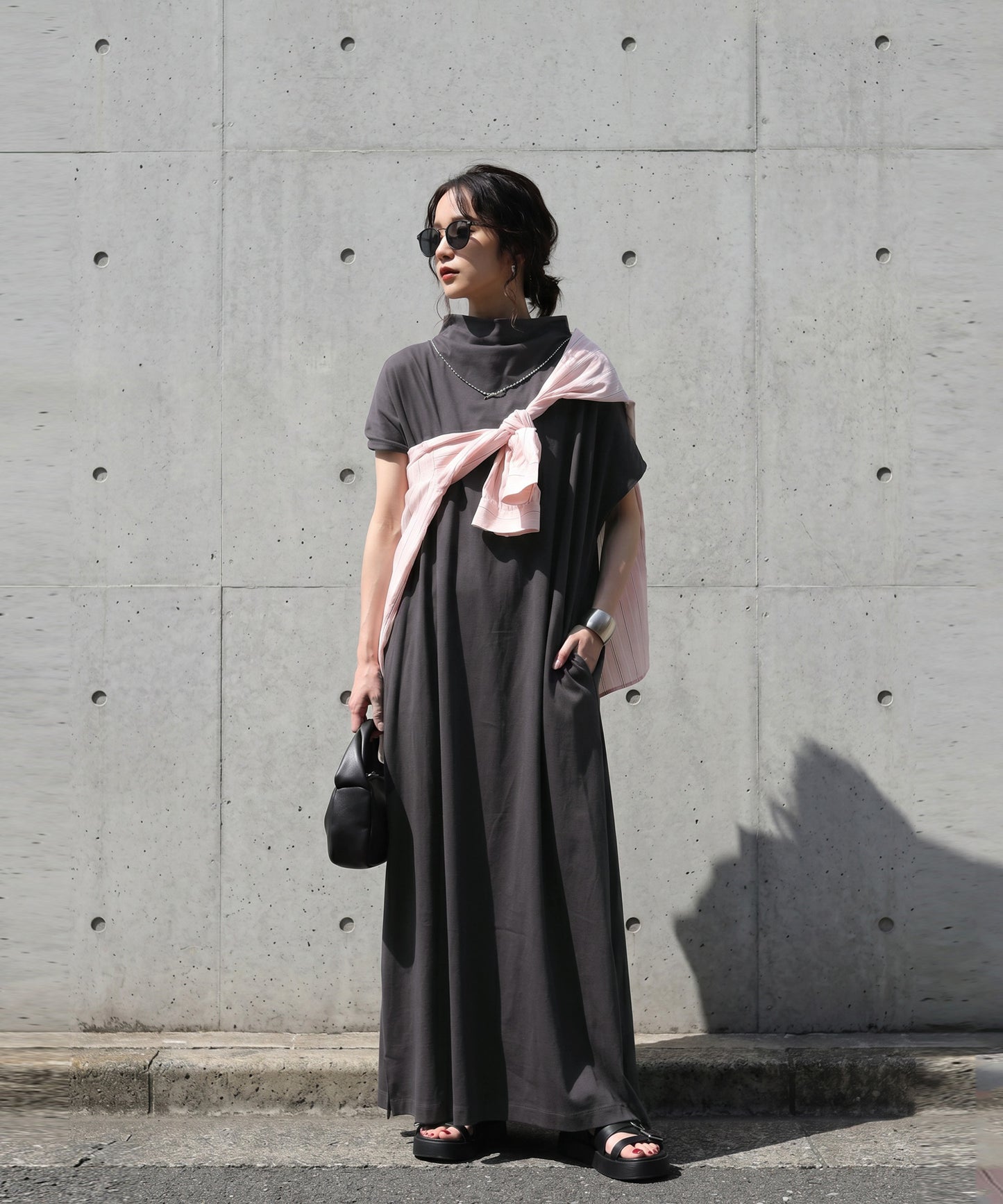 100% Cotton Bottleneck Wrench Sleeve Dress Ladies