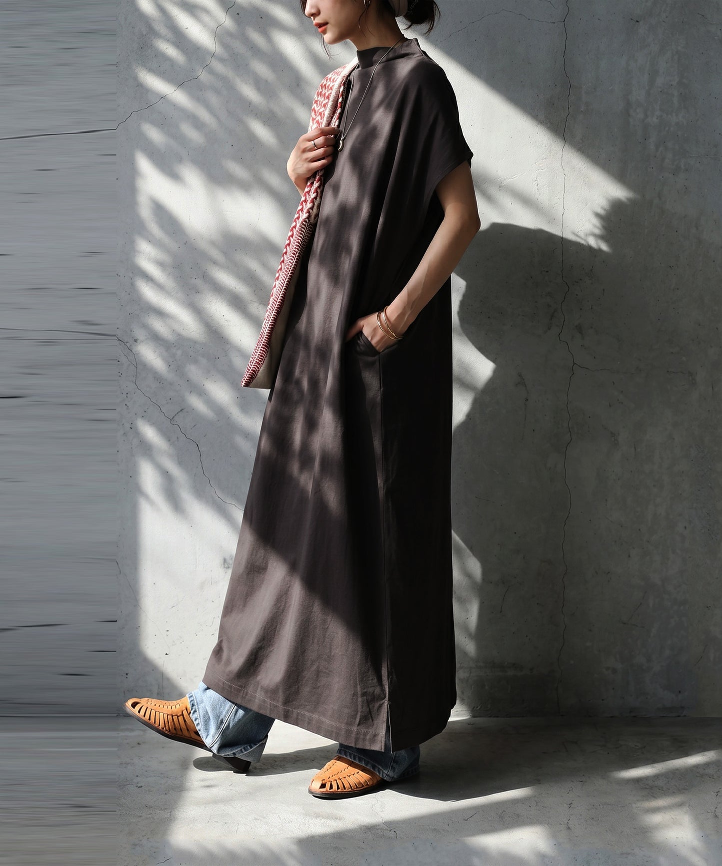 100% Cotton Bottleneck Wrench Sleeve Dress Ladies