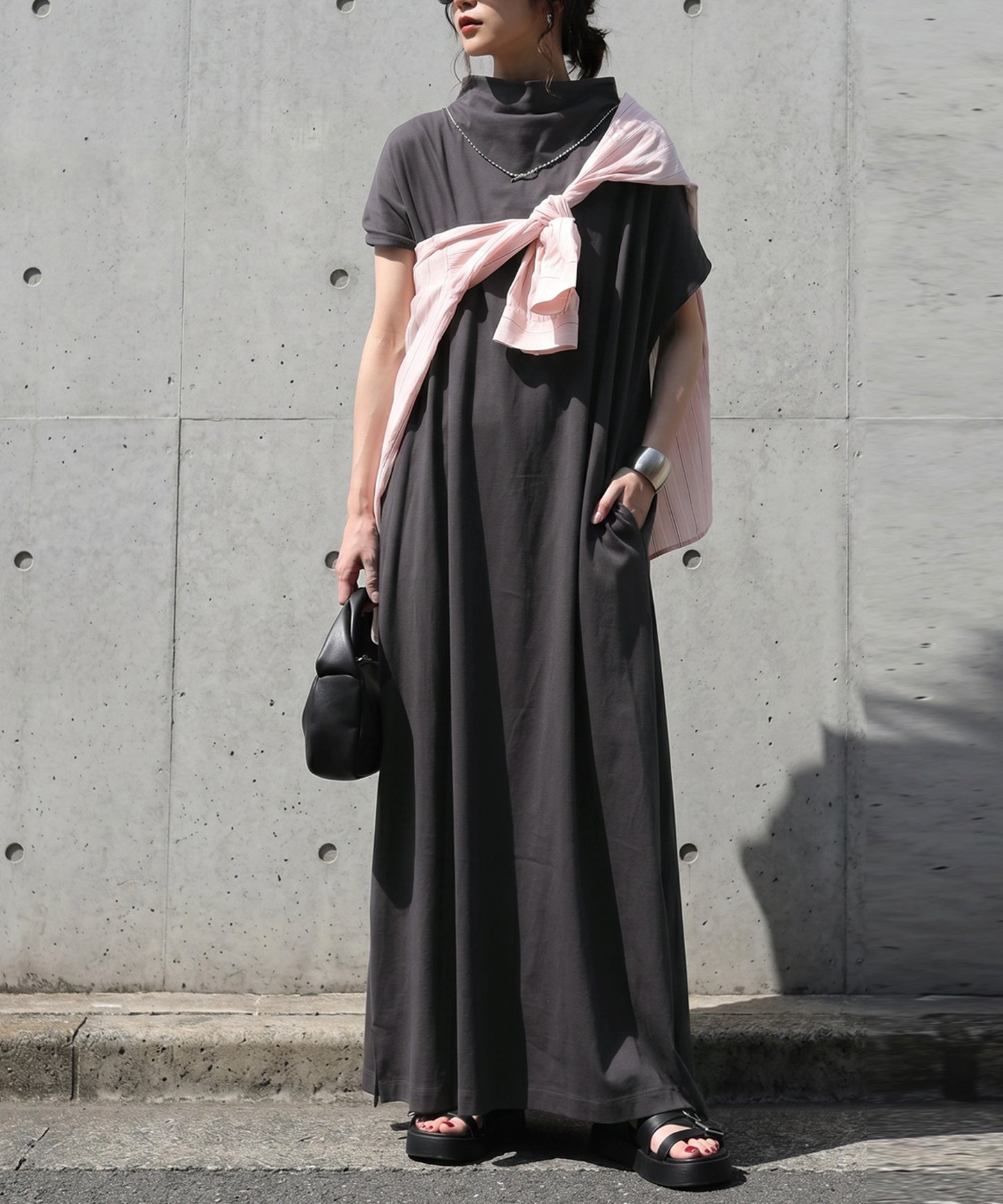 100% Cotton Bottleneck Wrench Sleeve Dress Ladies