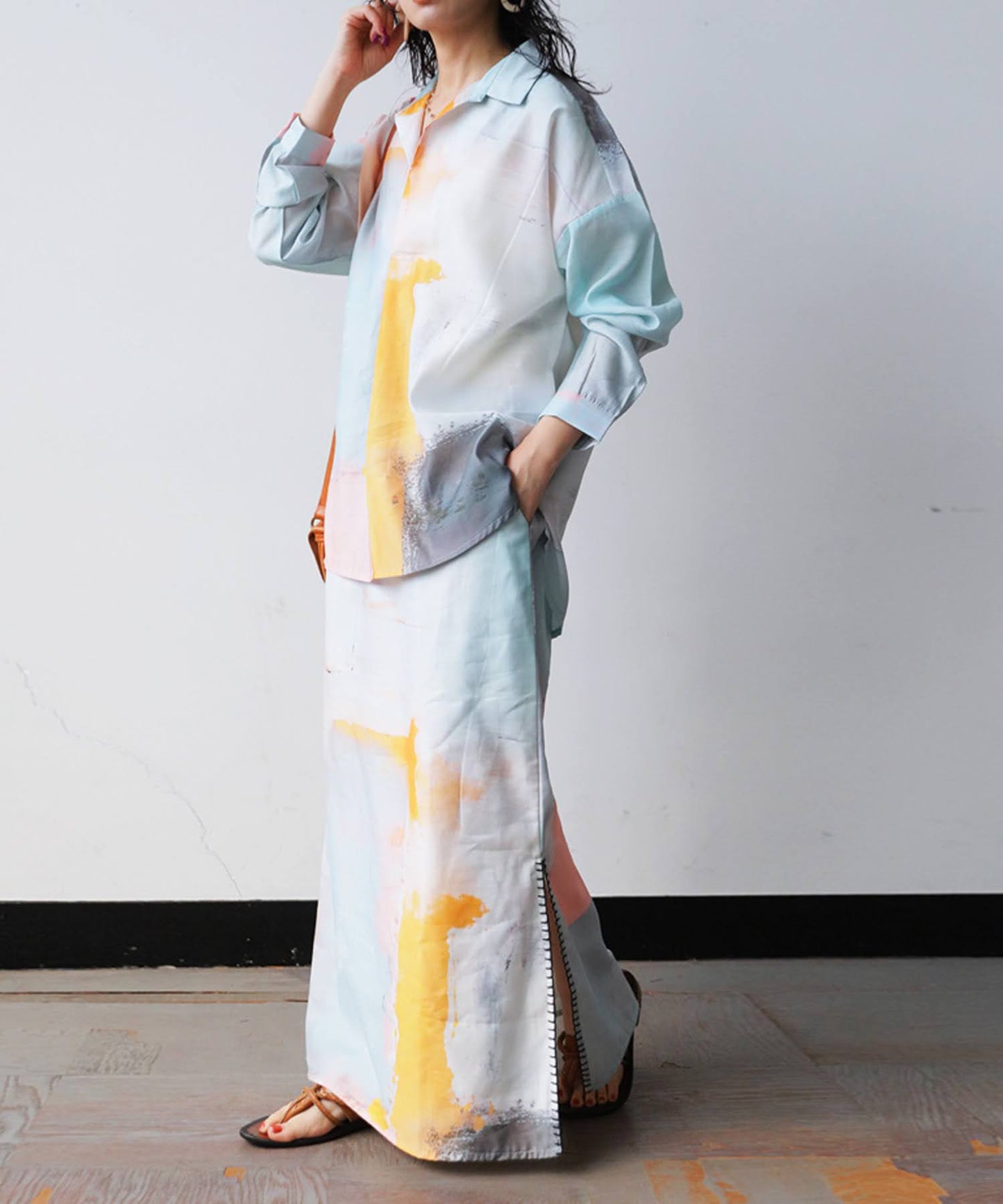 Side-Stitched Long Skirt Ladies
