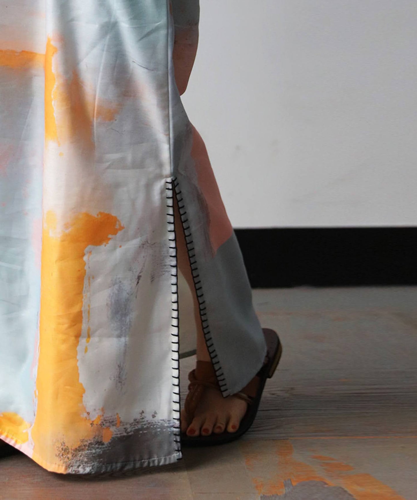 Side-Stitched Long Skirt Ladies