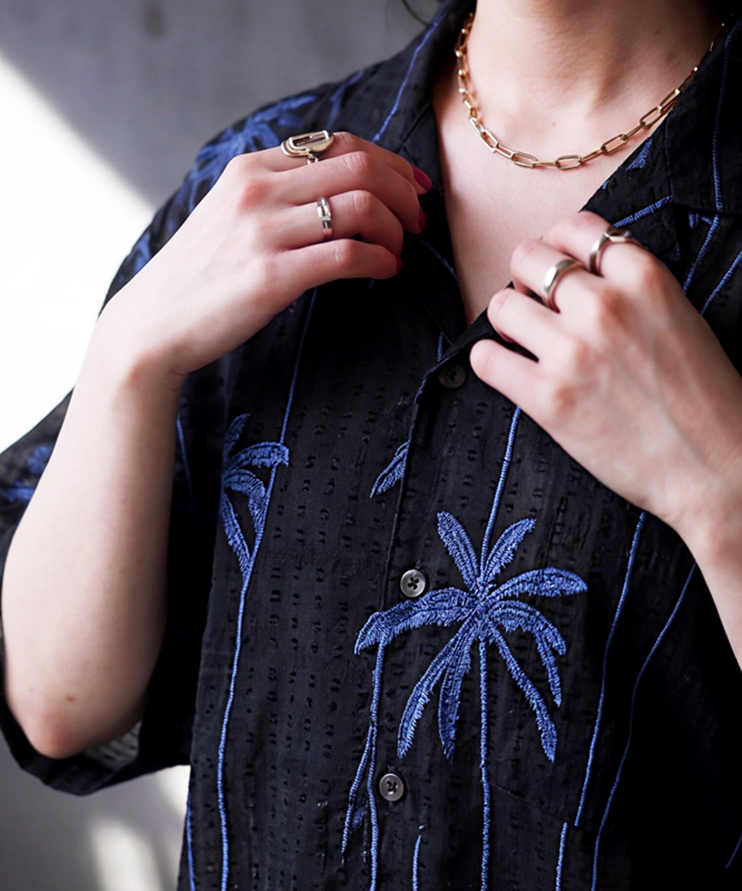NUUUII 100% Cotton Dobby Weave Shirt With Palm Tree Embroidery Ladies
