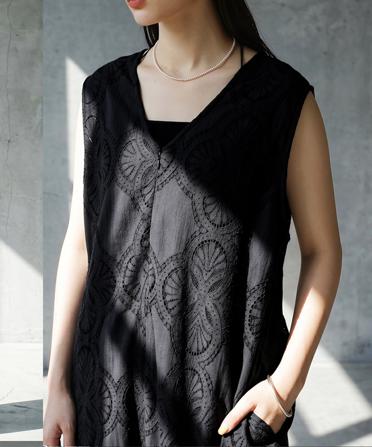 NUUUII V-Neck Lace Wide-Leg All-In-One Ladies