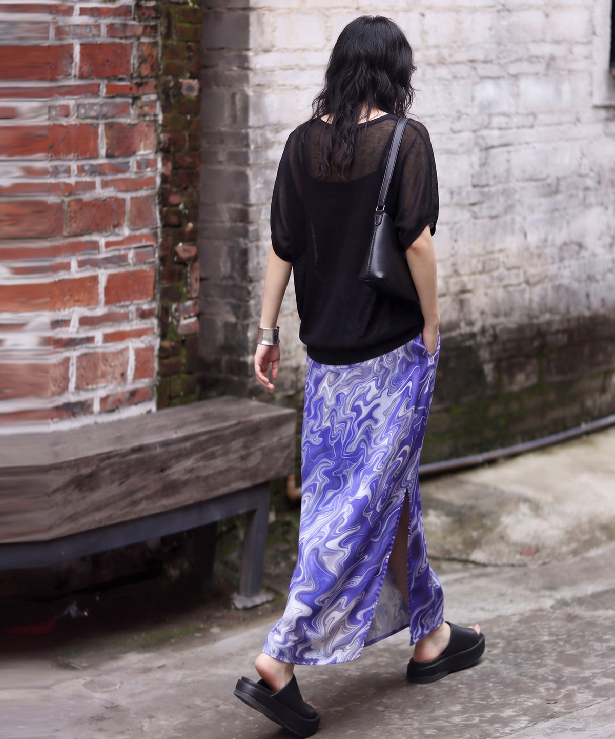 NUUUII Marble Pattern Slit Long Skirt Ladies