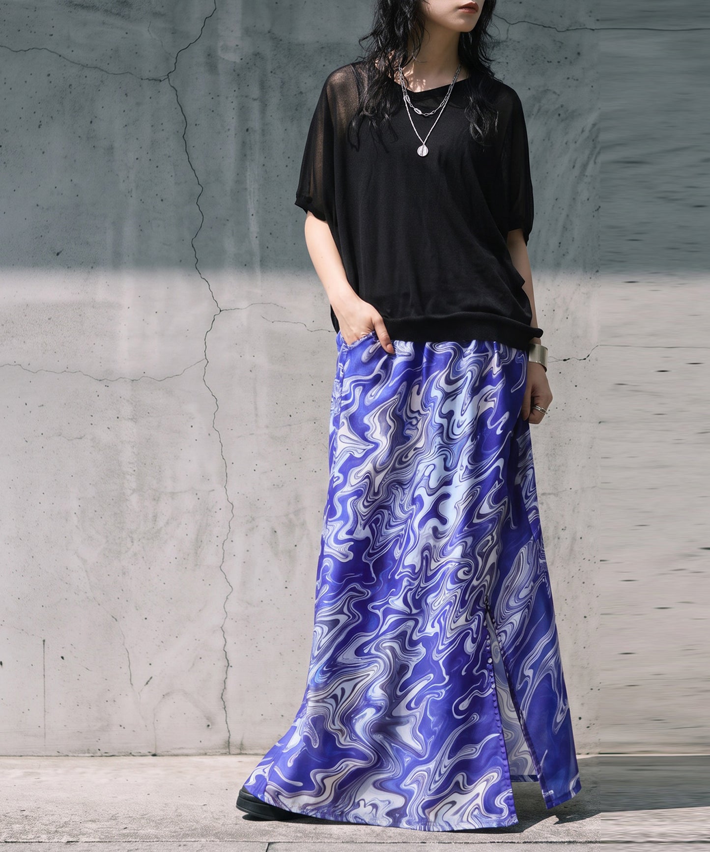 NUUUII Marble Pattern Slit Long Skirt Ladies