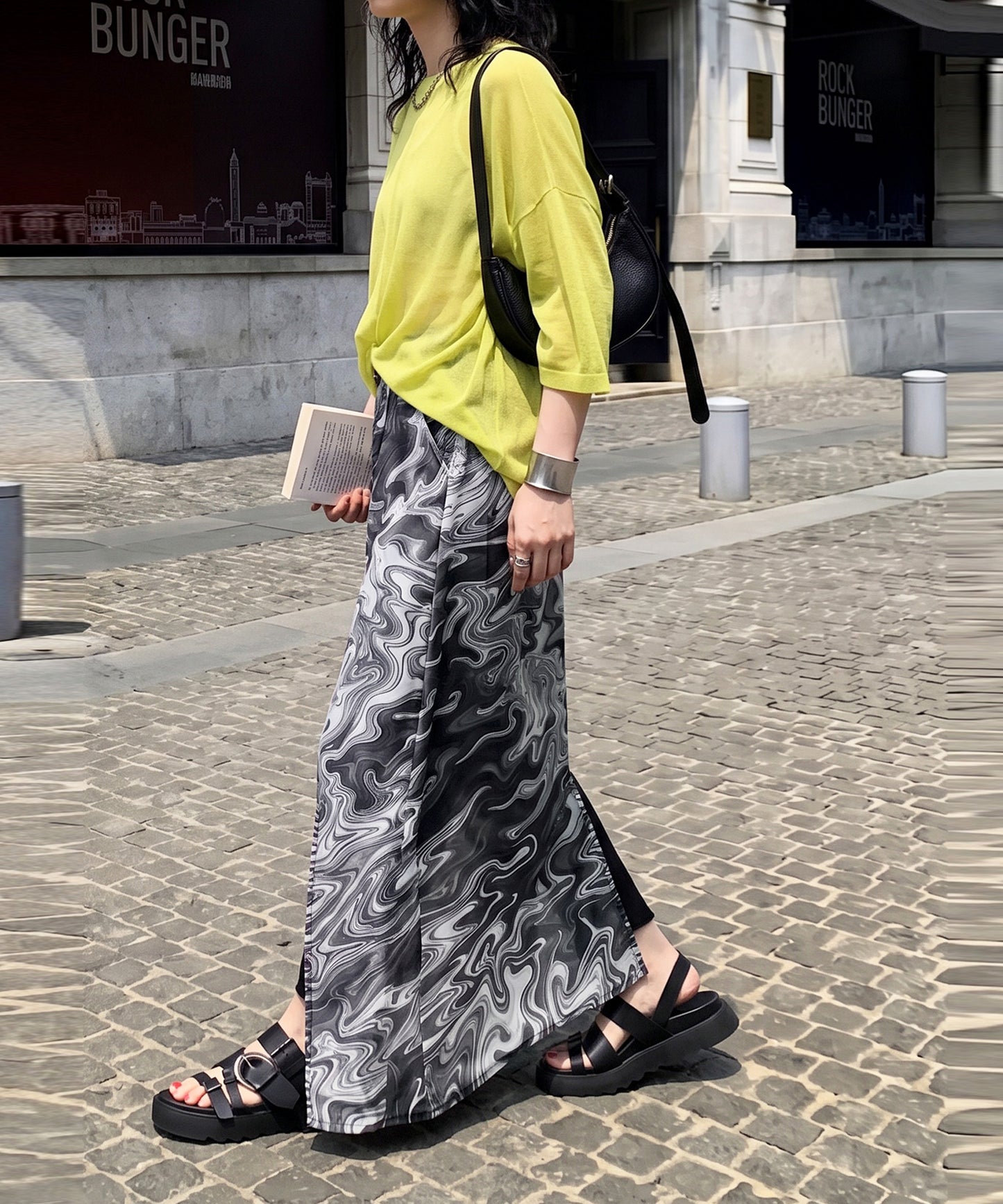 NUUUII Marble Pattern Slit Long Skirt Ladies