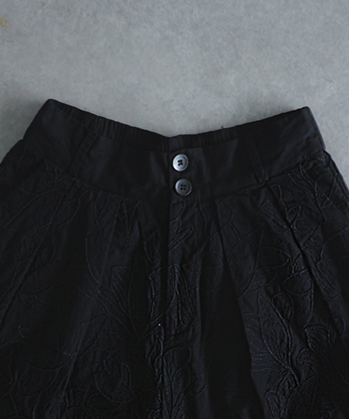 NUUUII Floral Embroidered Wide-Leg Pants With Pleats Men’s