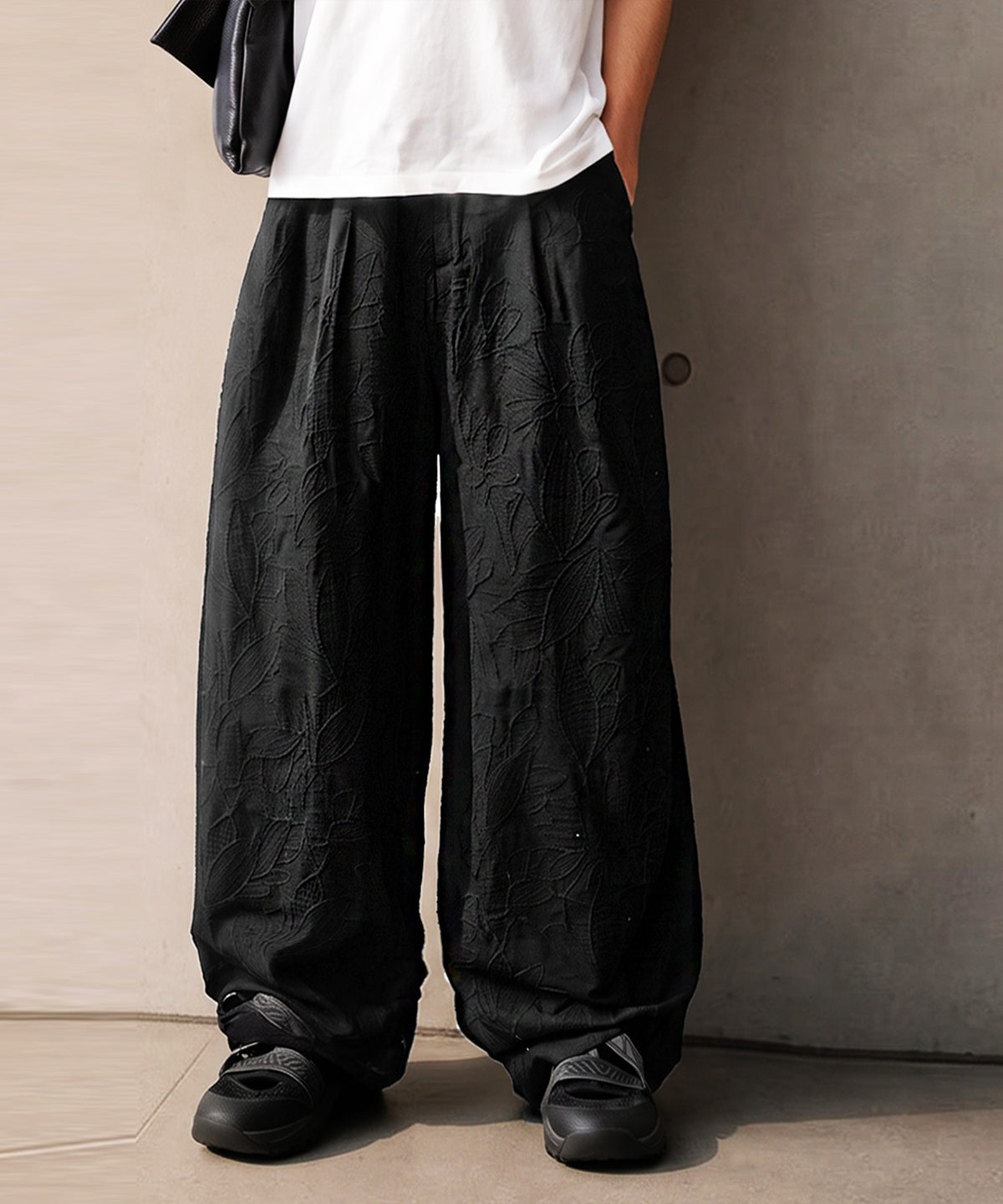 NUUUII Floral Embroidered Wide-Leg Pants With Pleats Men’s