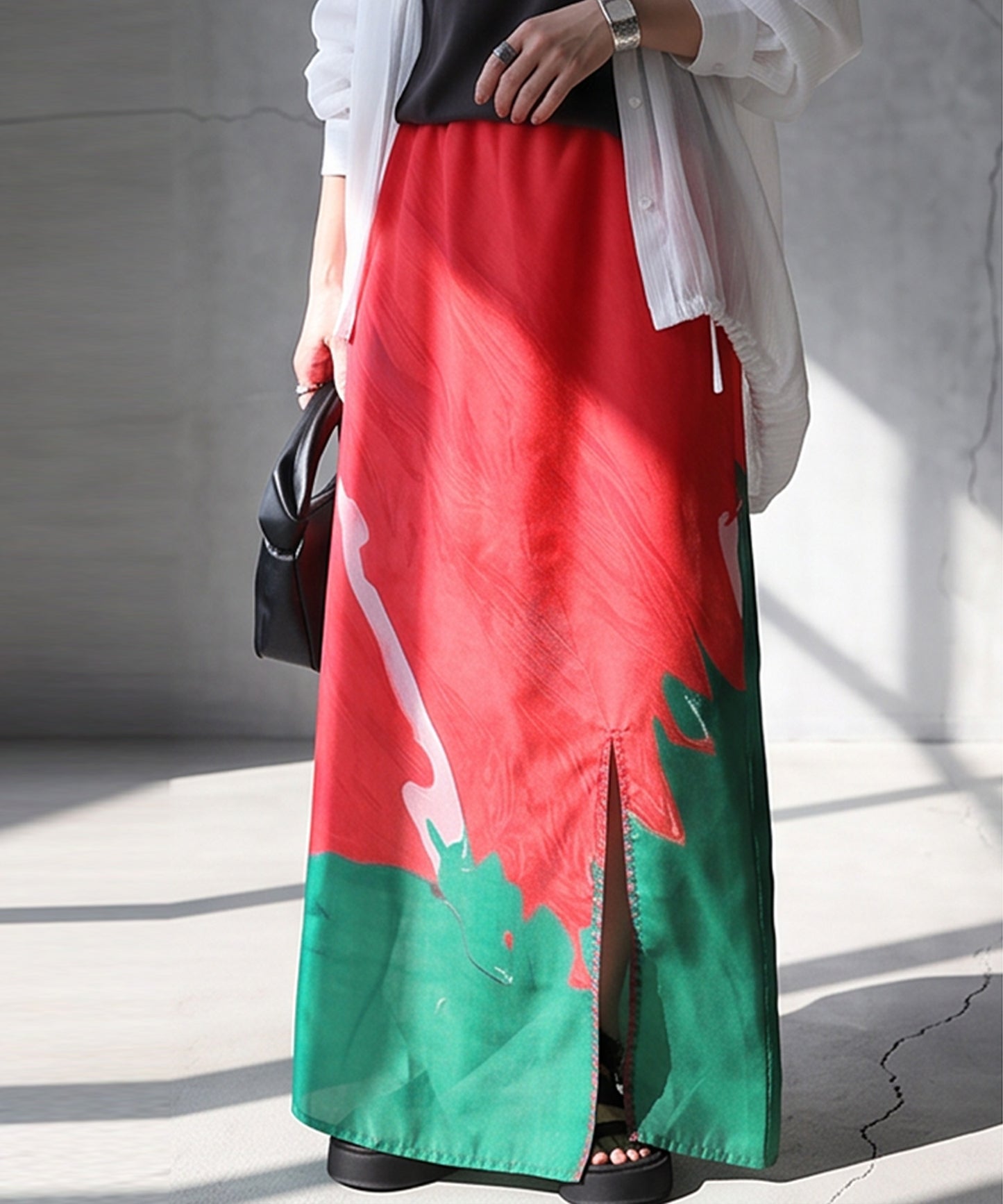 NUUUII I-Line Slit Art Skirt Ladies