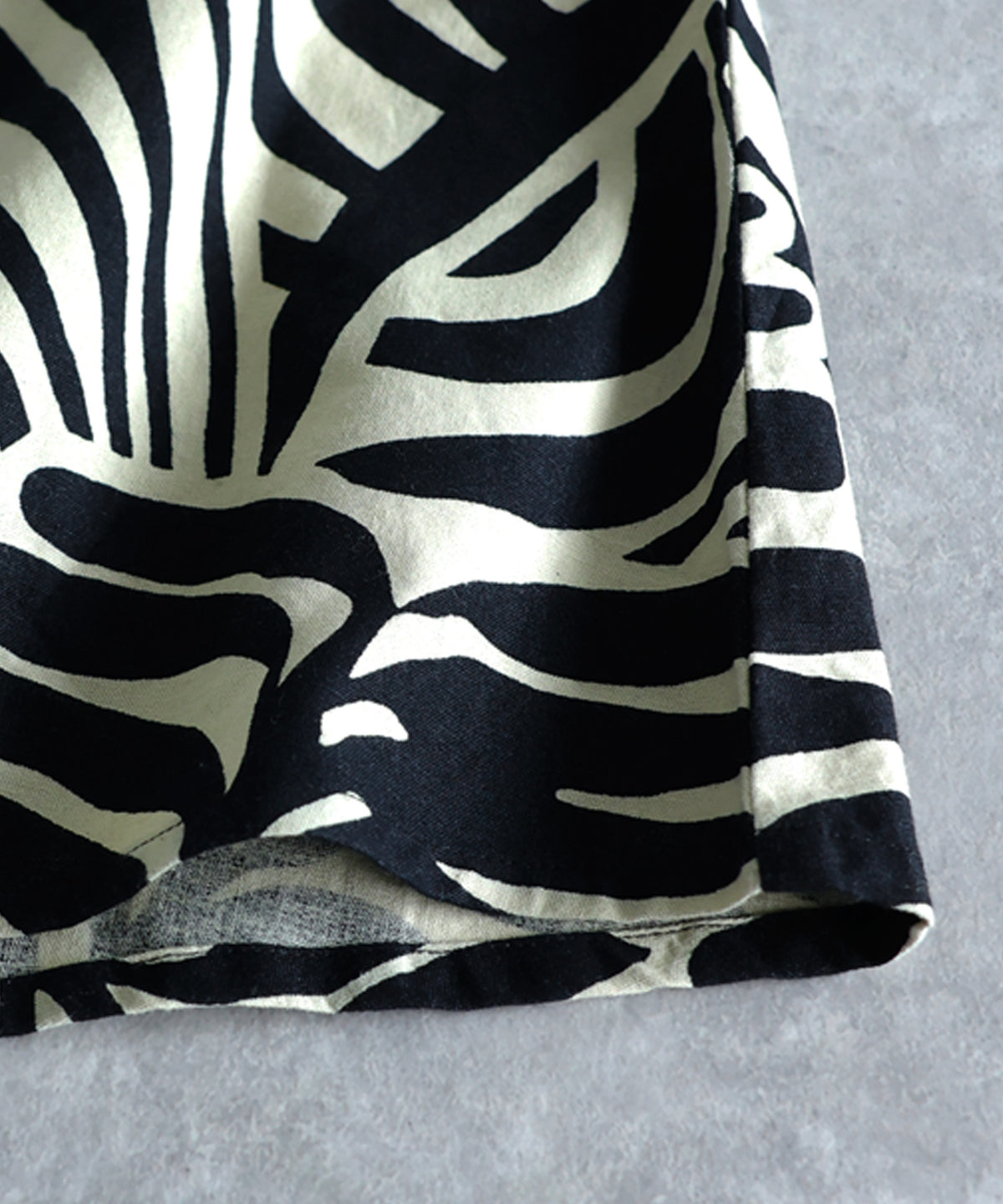 NUUUII Leaf Print Zebra Print Cotton Linen Flared Camisole Dress Ladies