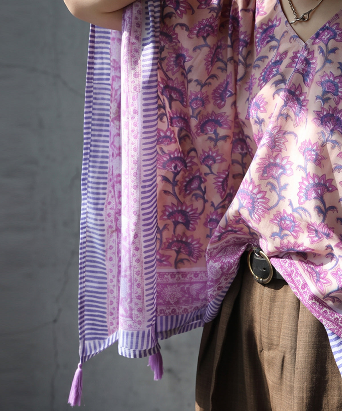 NUUUII All-Over Print, 100% Cotton, Paisley Pattern Poncho Blouse Ladies