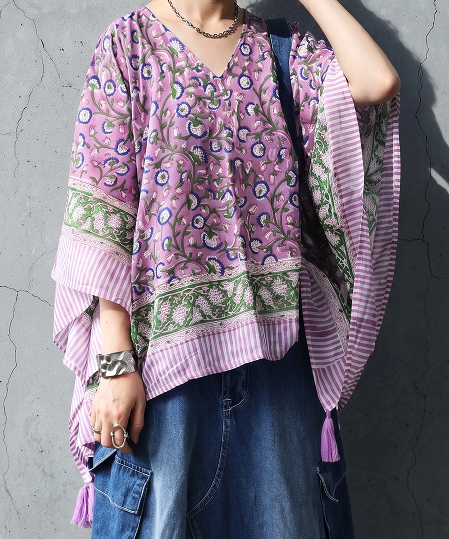 NUUUII All-Over Print, 100% Cotton, Paisley Pattern Poncho Blouse Ladies
