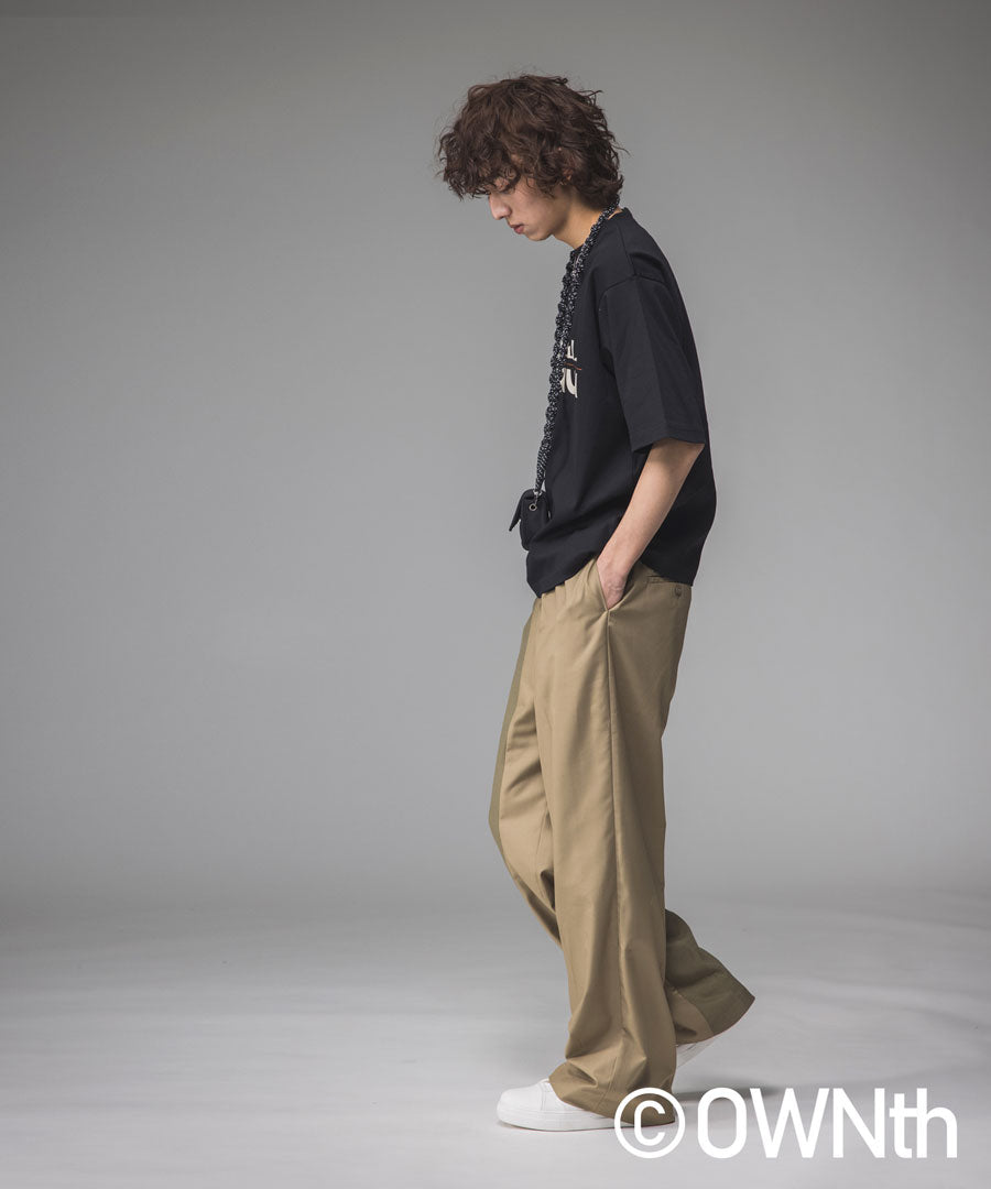 Asymmetry Design Tuck Pants Unisex