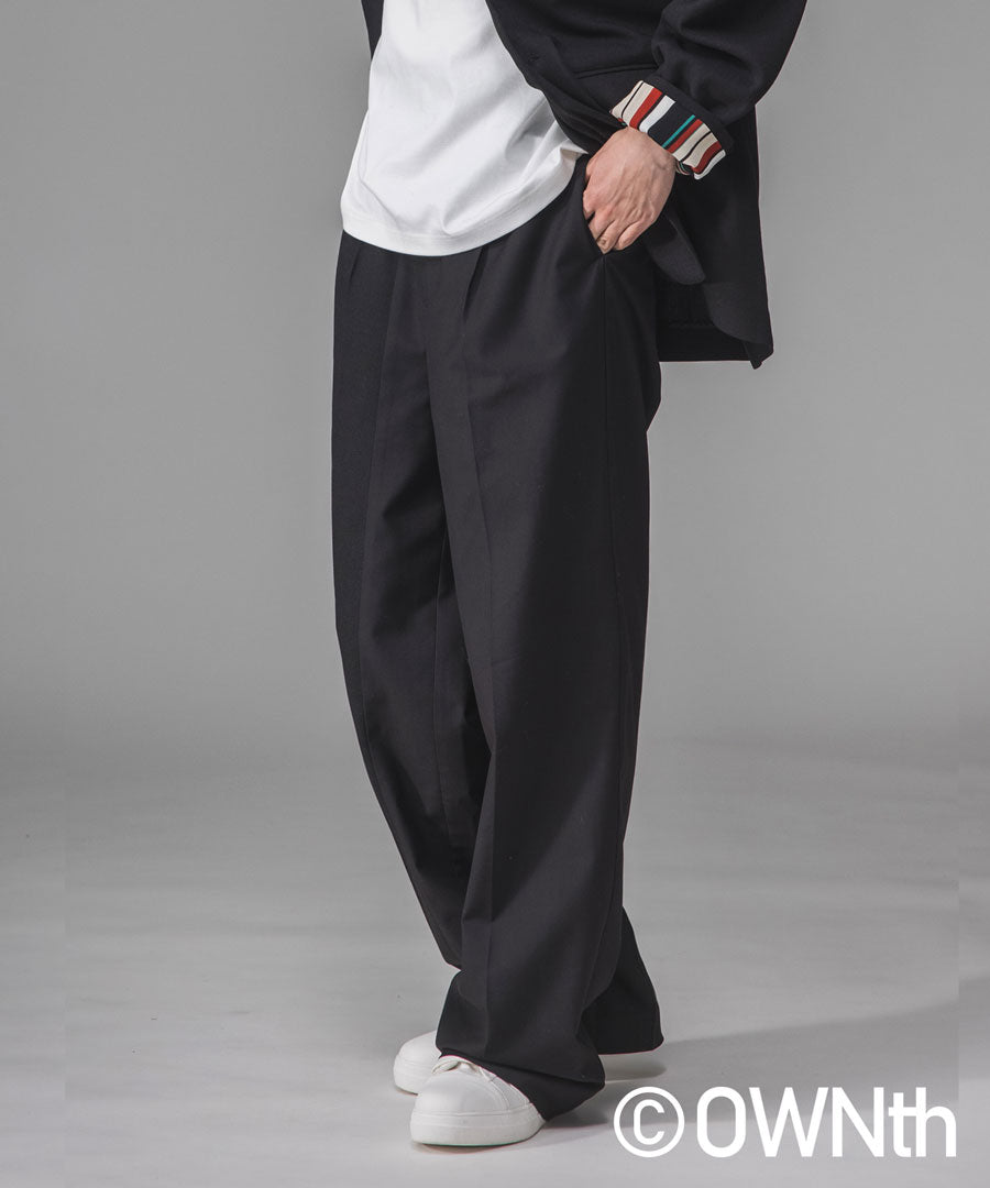 Asymmetry Design Tuck Pants Unisex