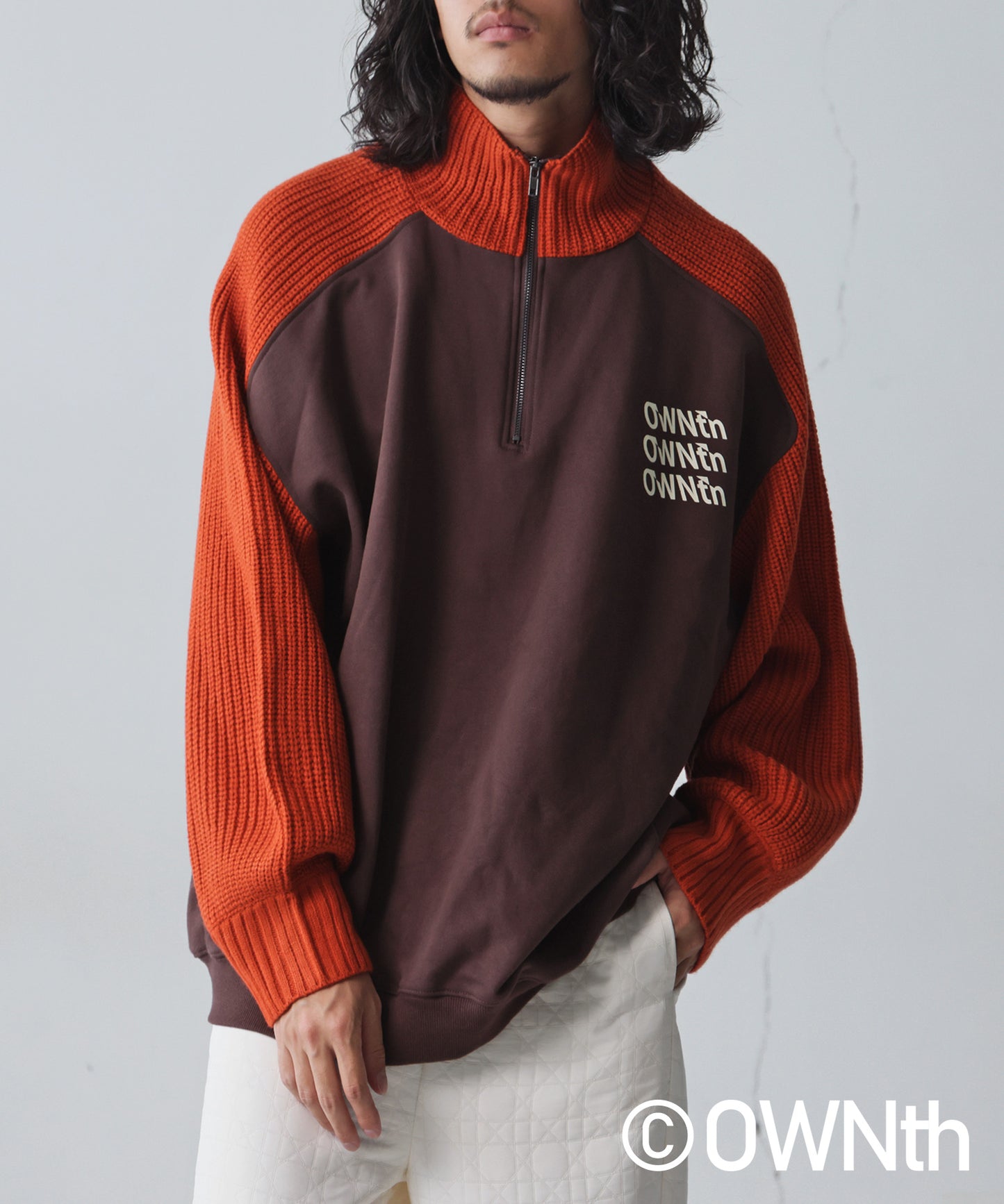 Knit Switching Logo Pullover Unisex