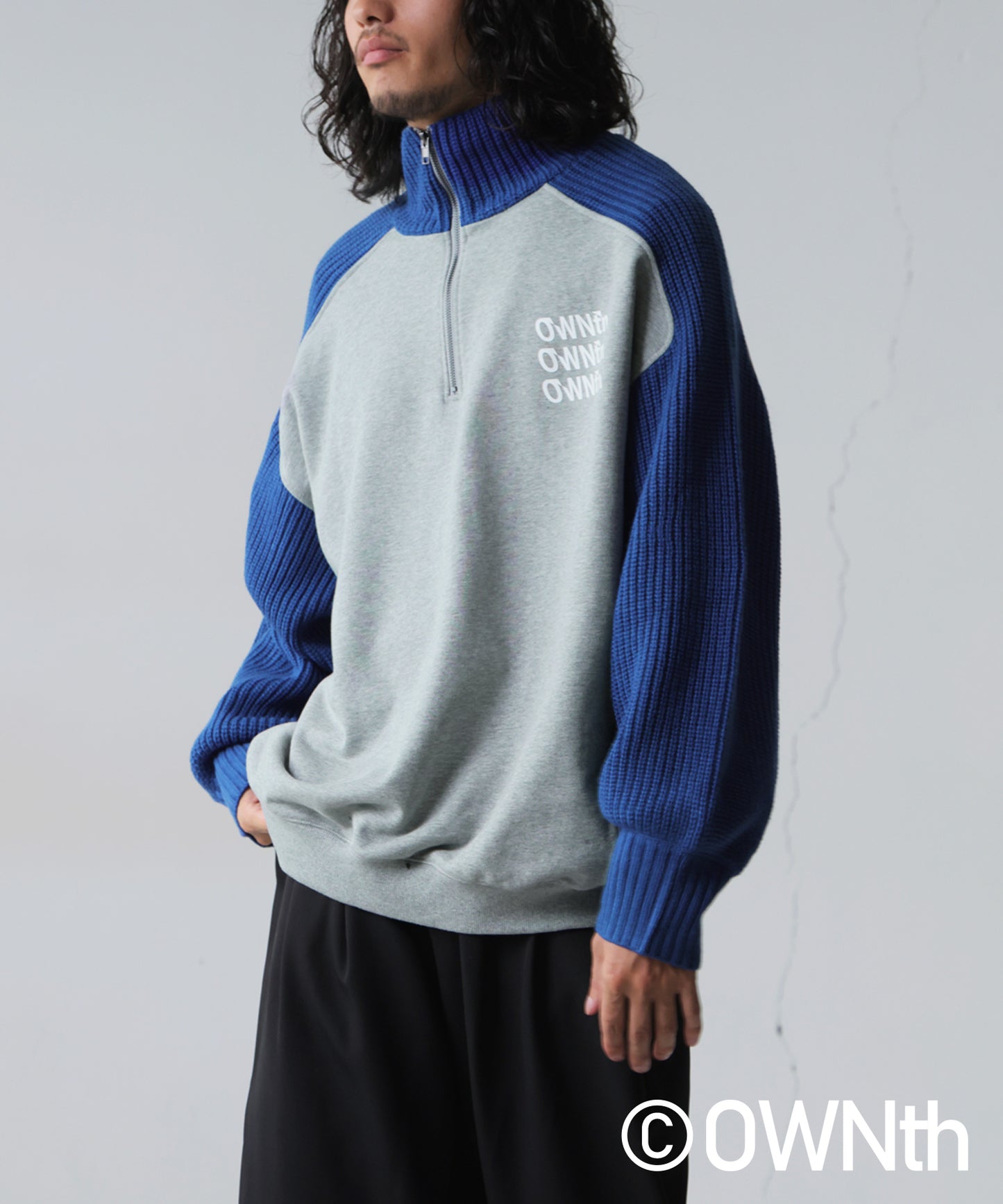 Knit Switching Logo Pullover Unisex