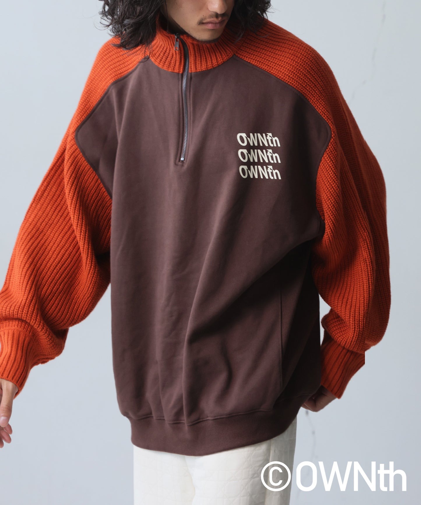 Knit Switching Logo Pullover Unisex