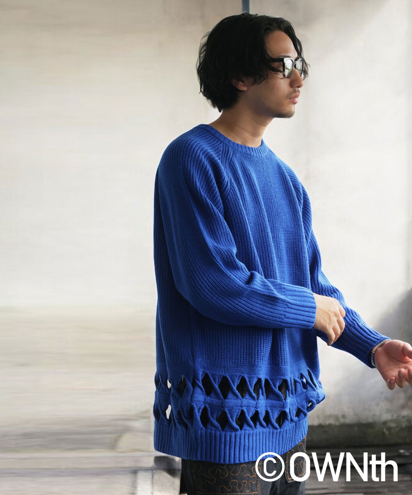 Twisted Hem Design Knit Tops Unisex