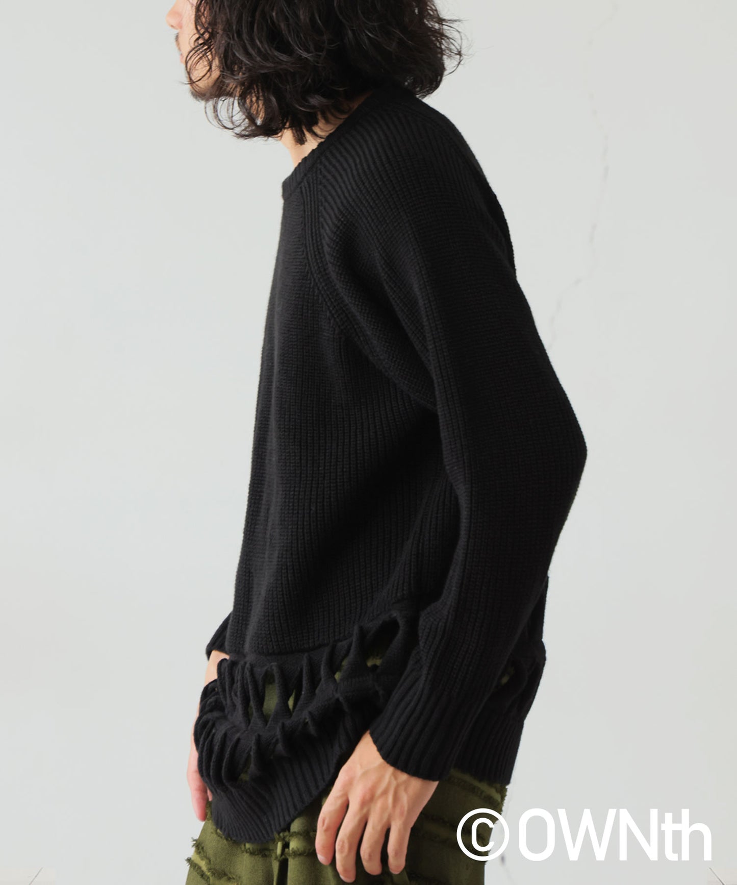 Twisted Hem Design Knit Tops Unisex