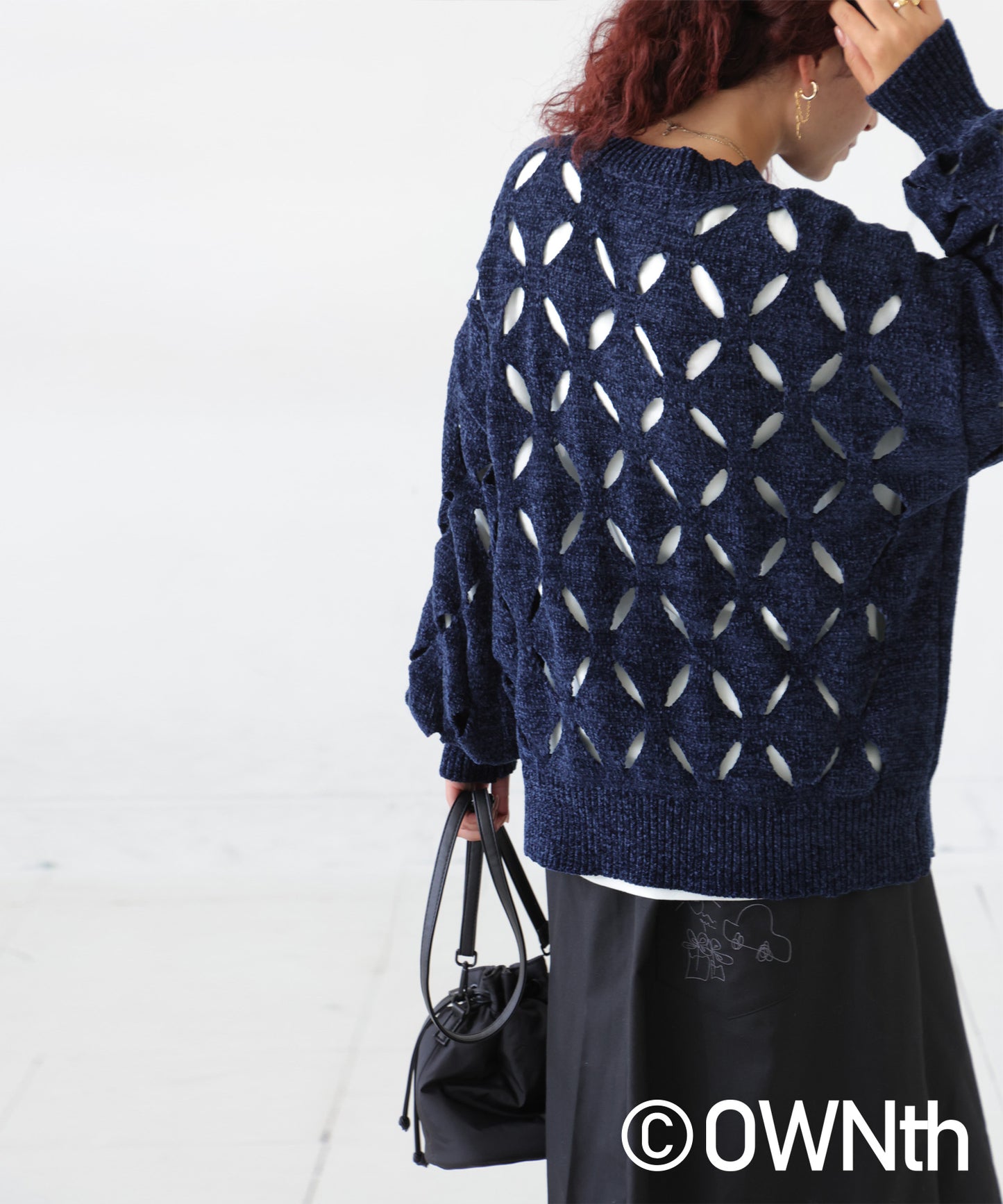 OWNth Diamond Pattern Cutout Crew Neck Knit Tops Ladies