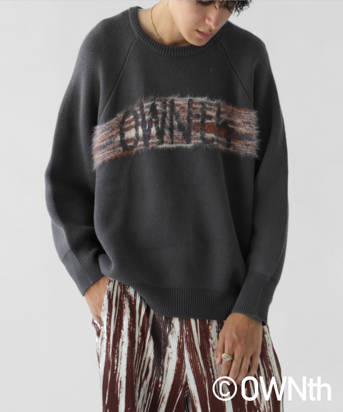 OWNth Logo Fur Knit Unisex