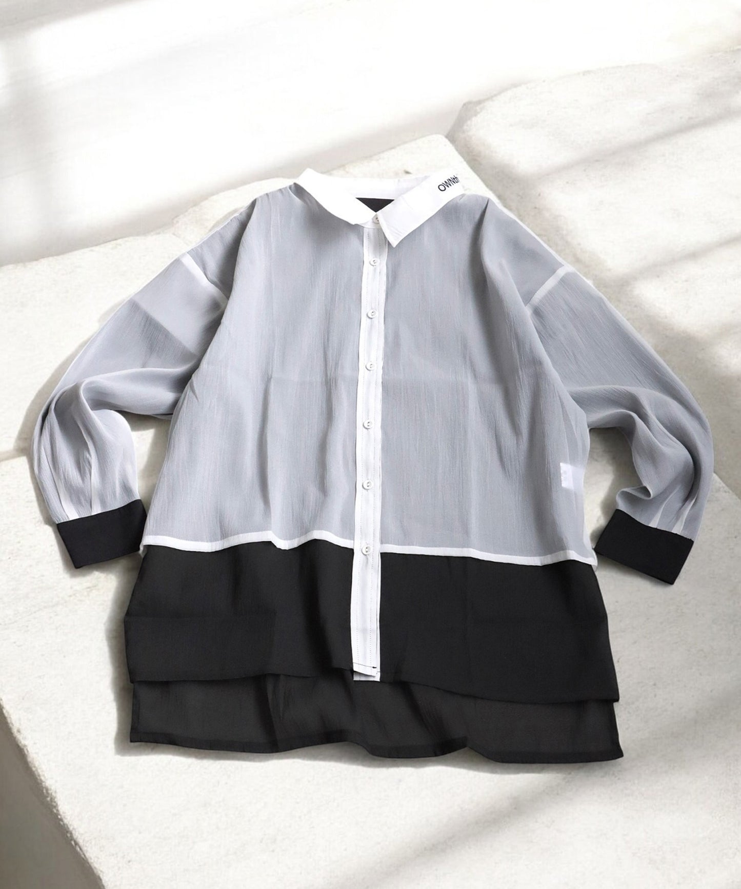 Ladies Bicolor Logo Embroidery 2-Way Shirt