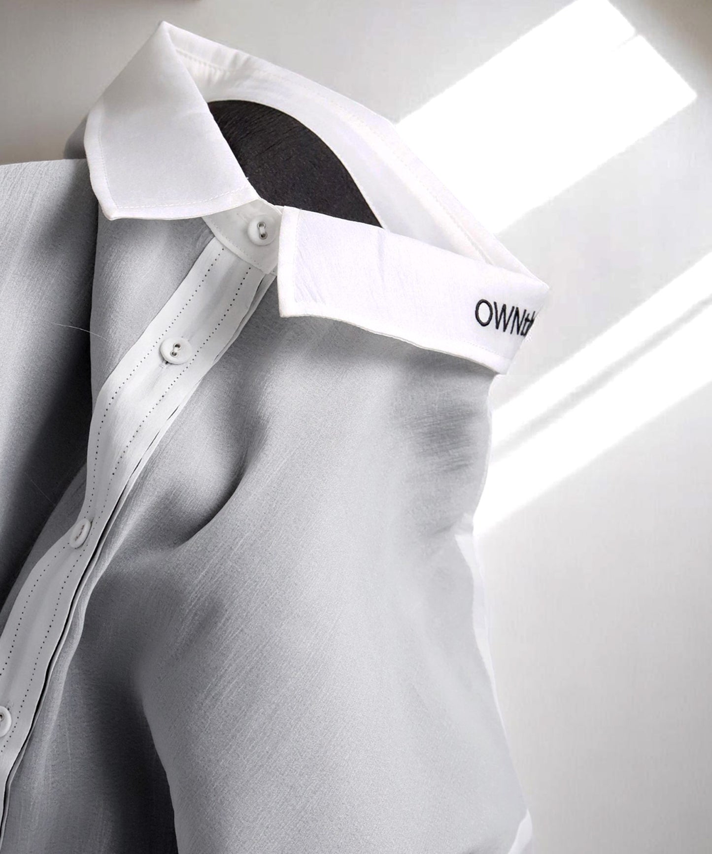 Ladies Bicolor Logo Embroidery 2-Way Shirt