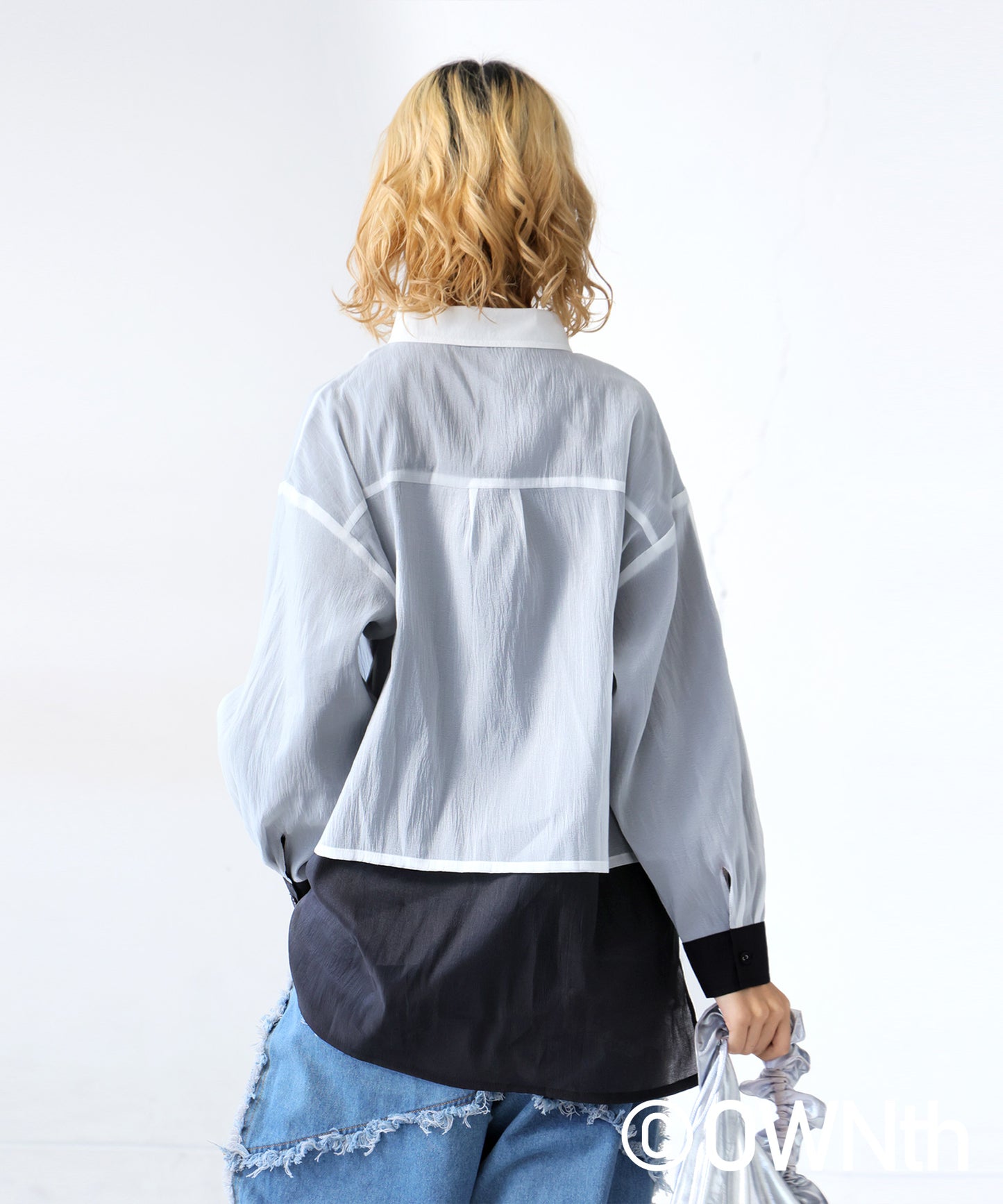 Ladies Bicolor Logo Embroidery 2-Way Shirt