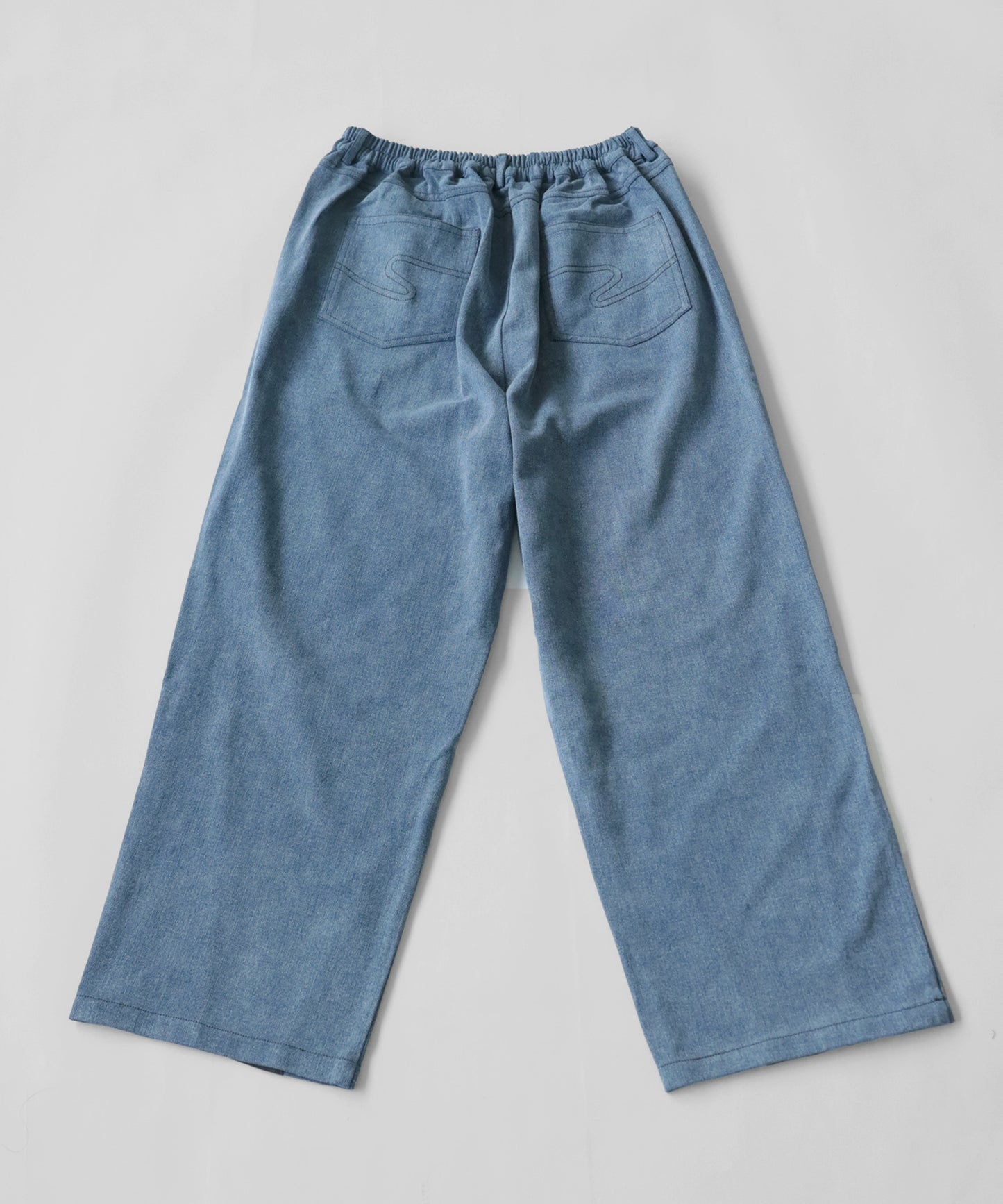 Bicolor denim docking Tapered pants Unisex