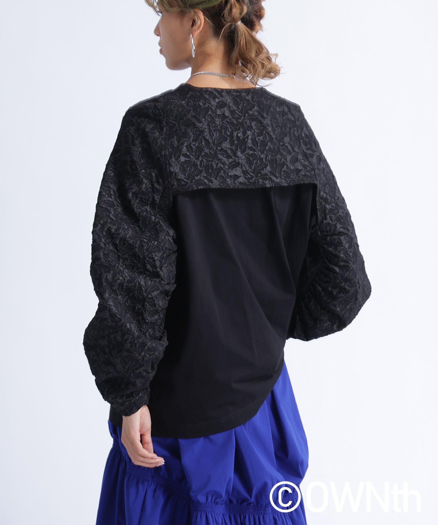 Volume Sleeve Jacquard Tops Ladies