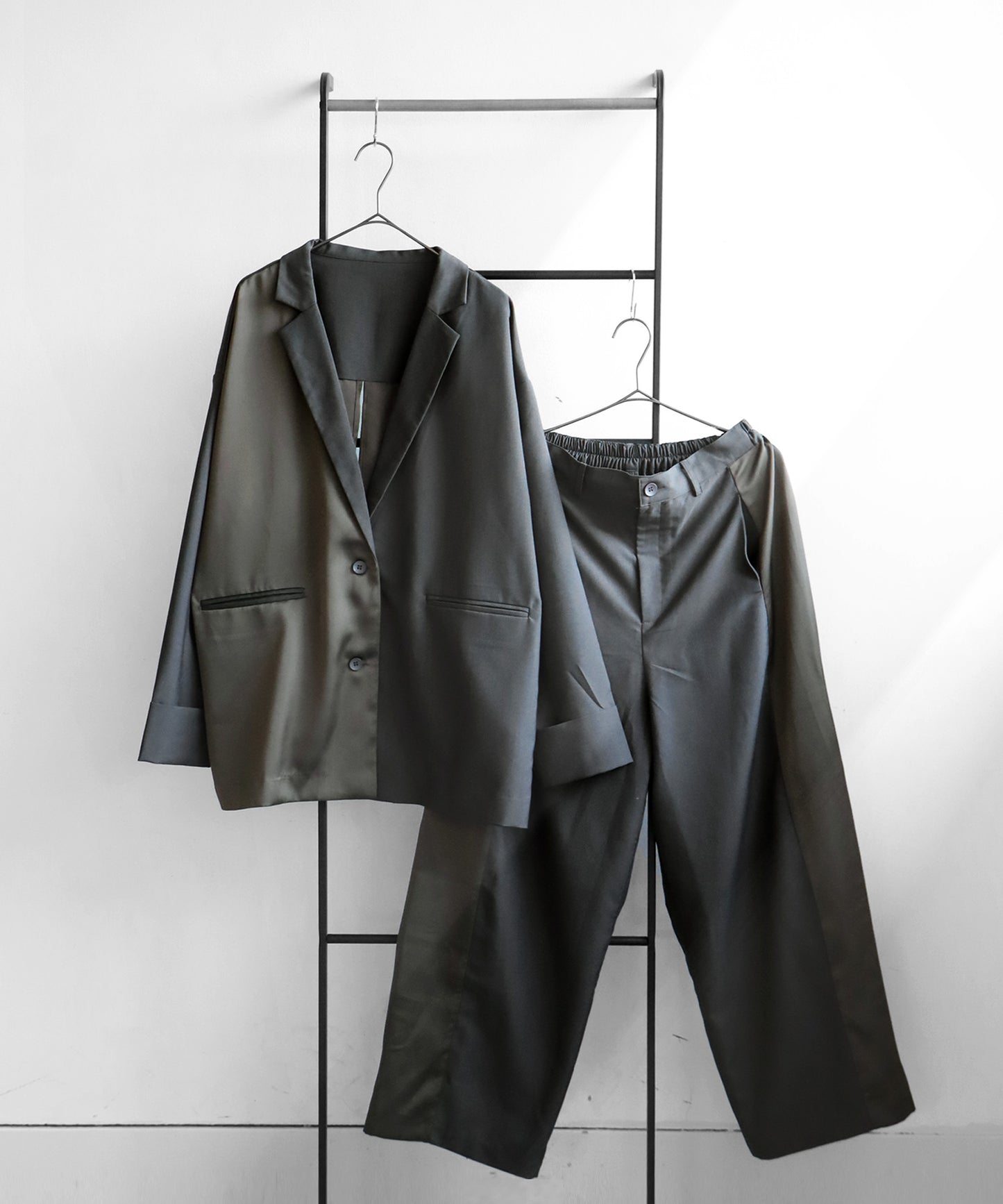 Back Design Switching Jacket