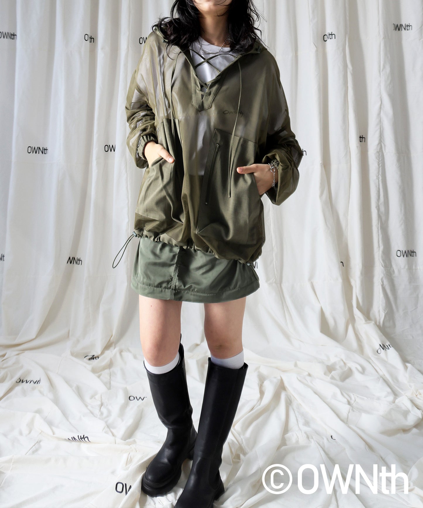 Gathered Sleeve Mesh Pullover Ladies