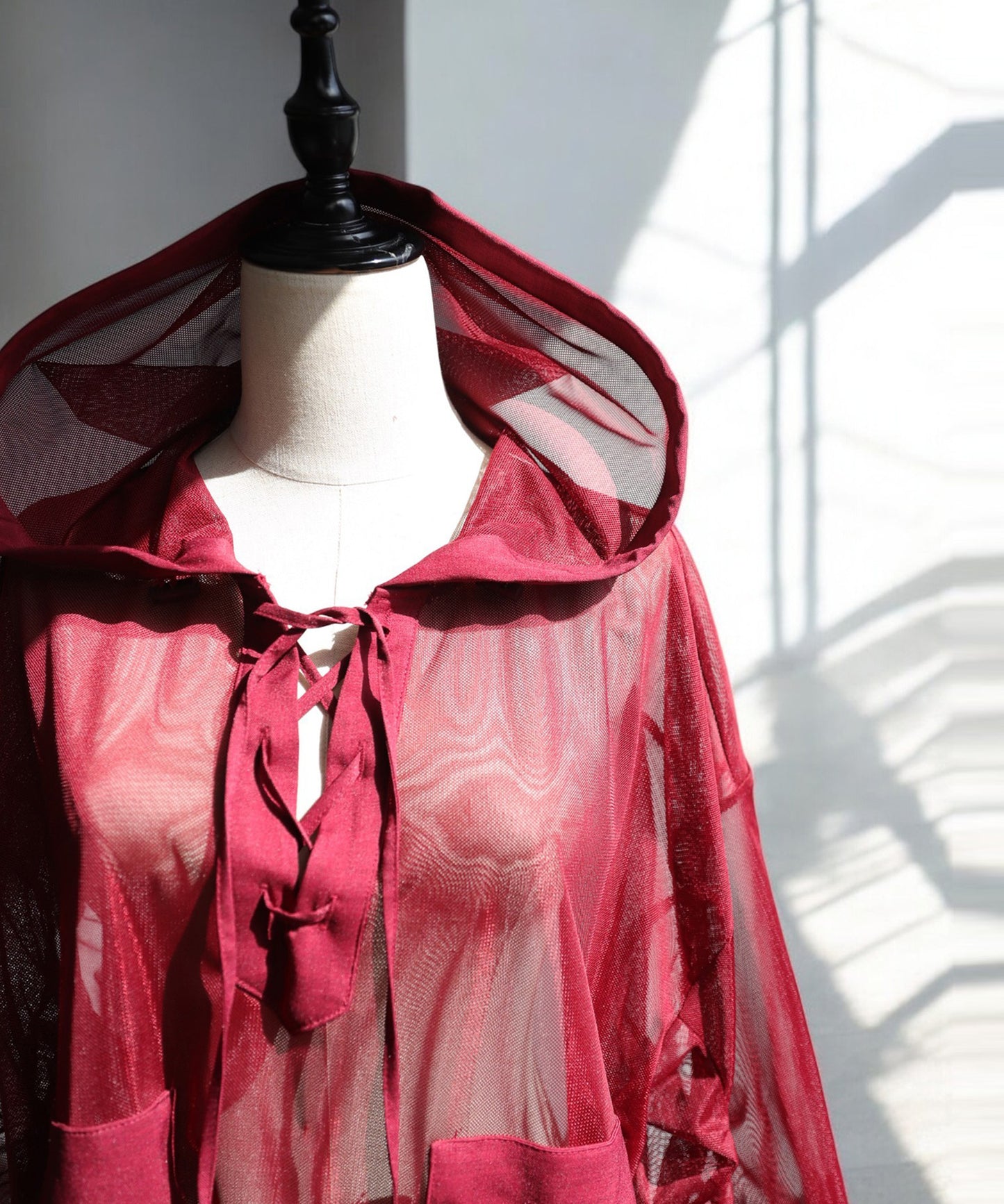 Gathered Sleeve Mesh Pullover Ladies