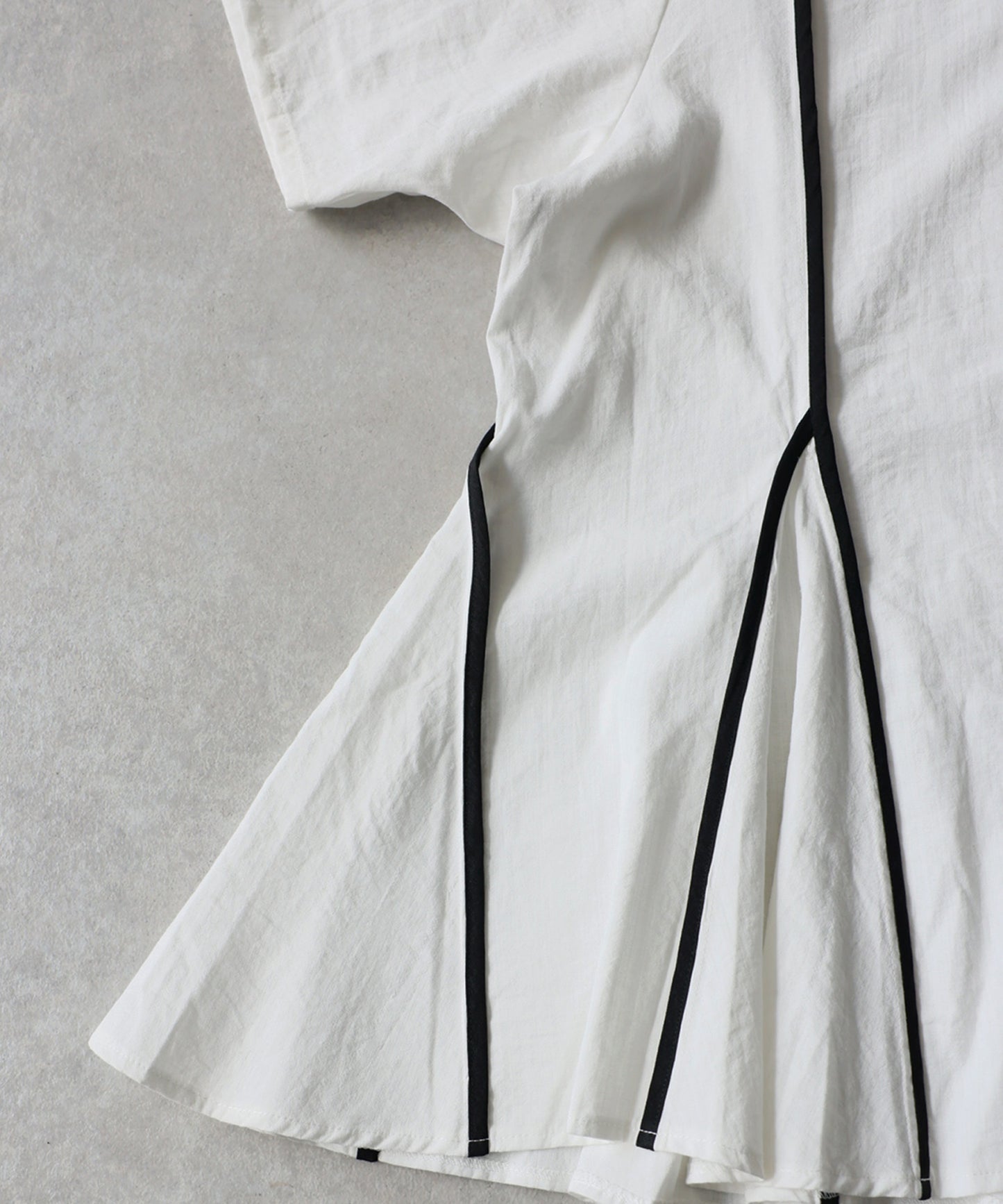 OWNth Flared Shirt With Contrasting Piping Ladies