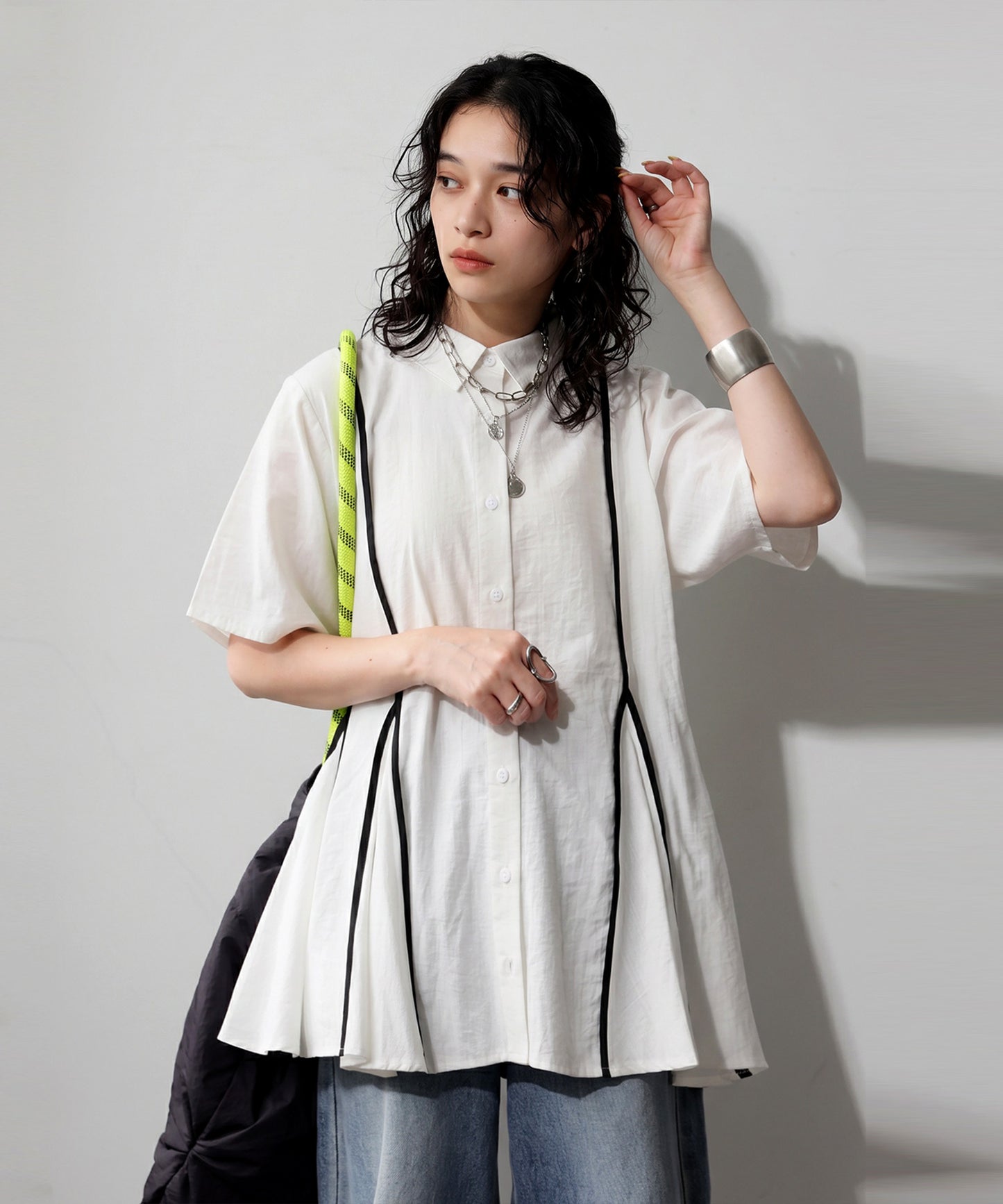 OWNth Flared Shirt With Contrasting Piping Ladies