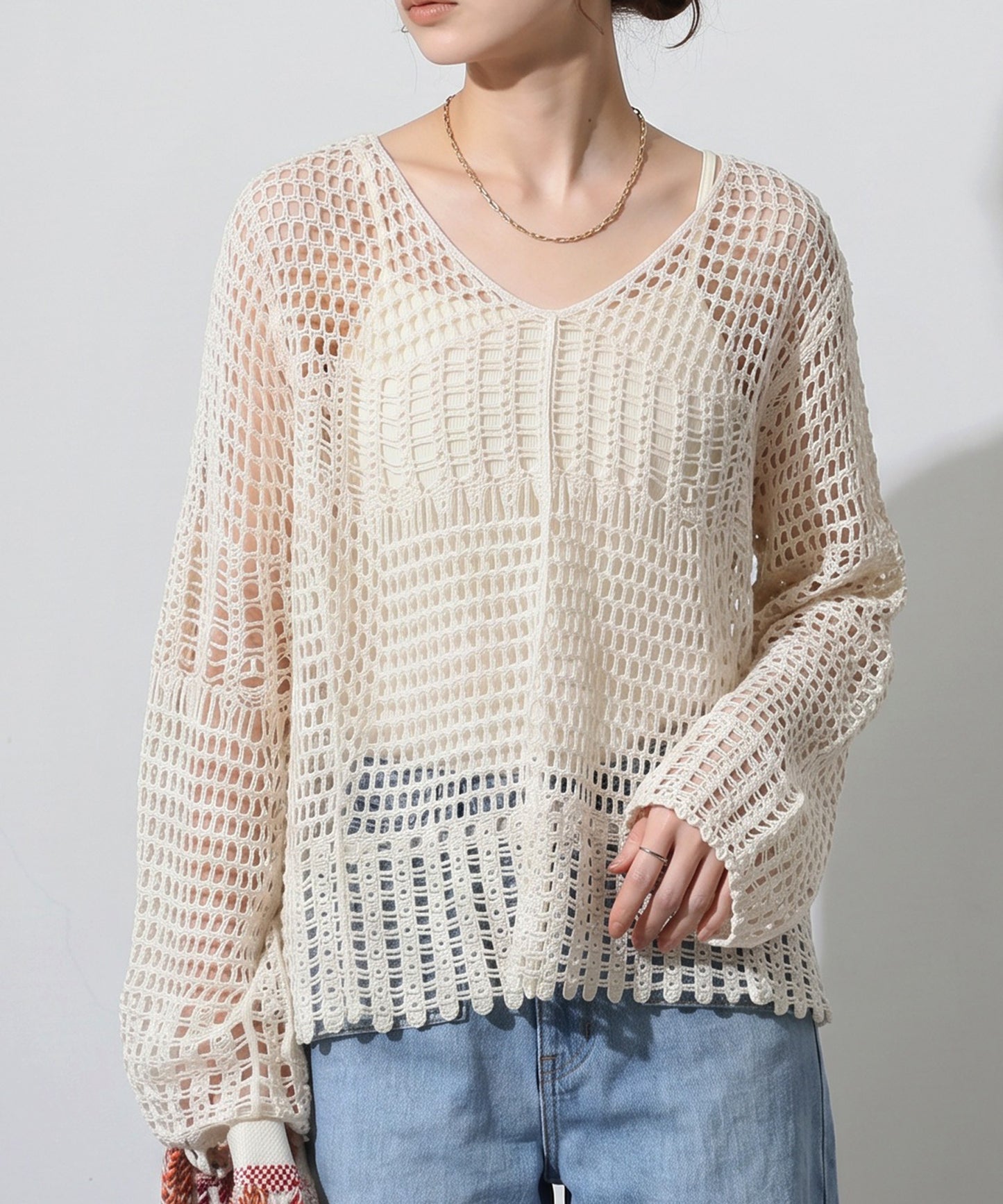 Openwork V-Neck Knit Sweater Ladies