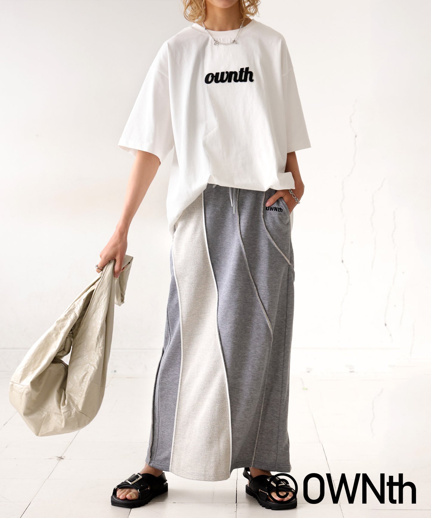 OWNth Unisex Faux Leather Round Shoulder Bag