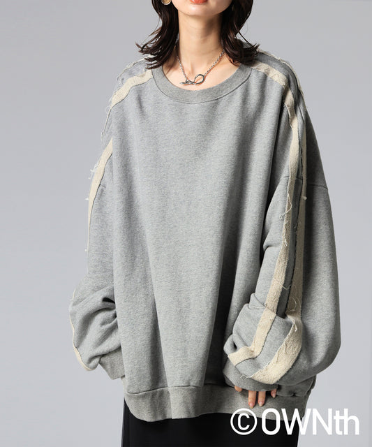 OWNth Color-Scheme Line Sweatshirt Ladies