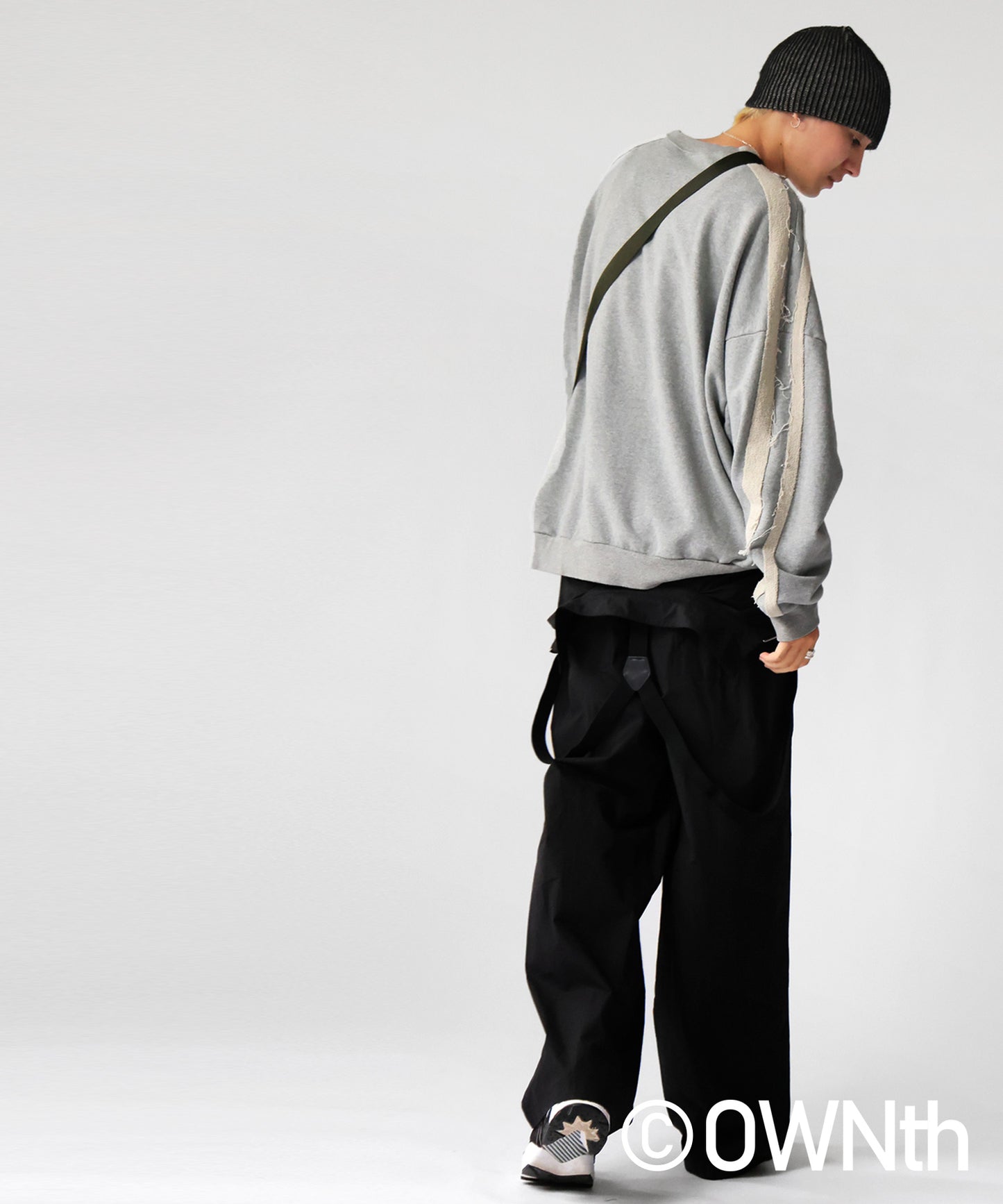 OWNth Color-Scheme Line Sweatshirt Men's
