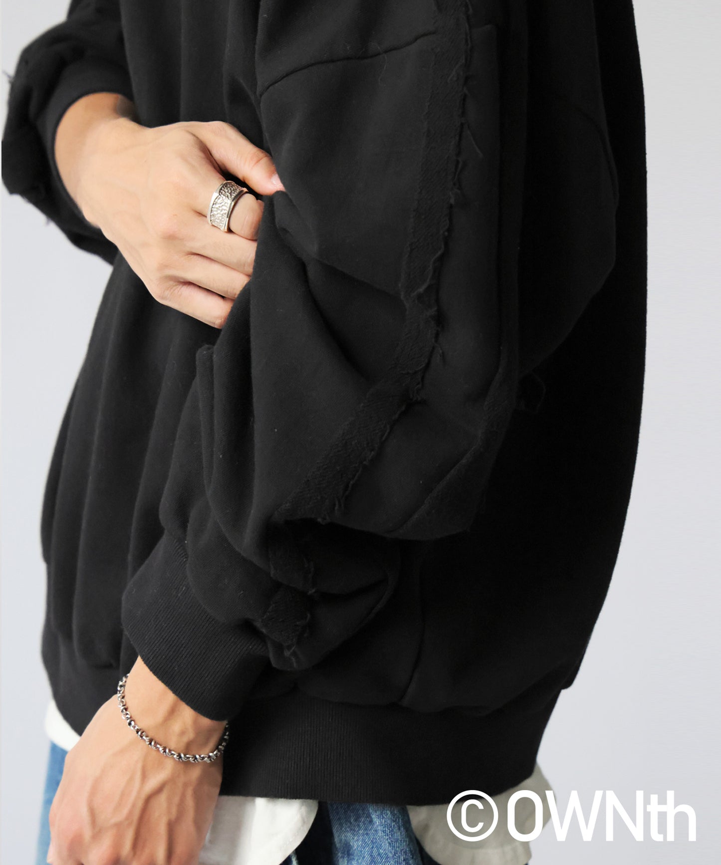 OWNth Color-Scheme Line Sweatshirt Men's